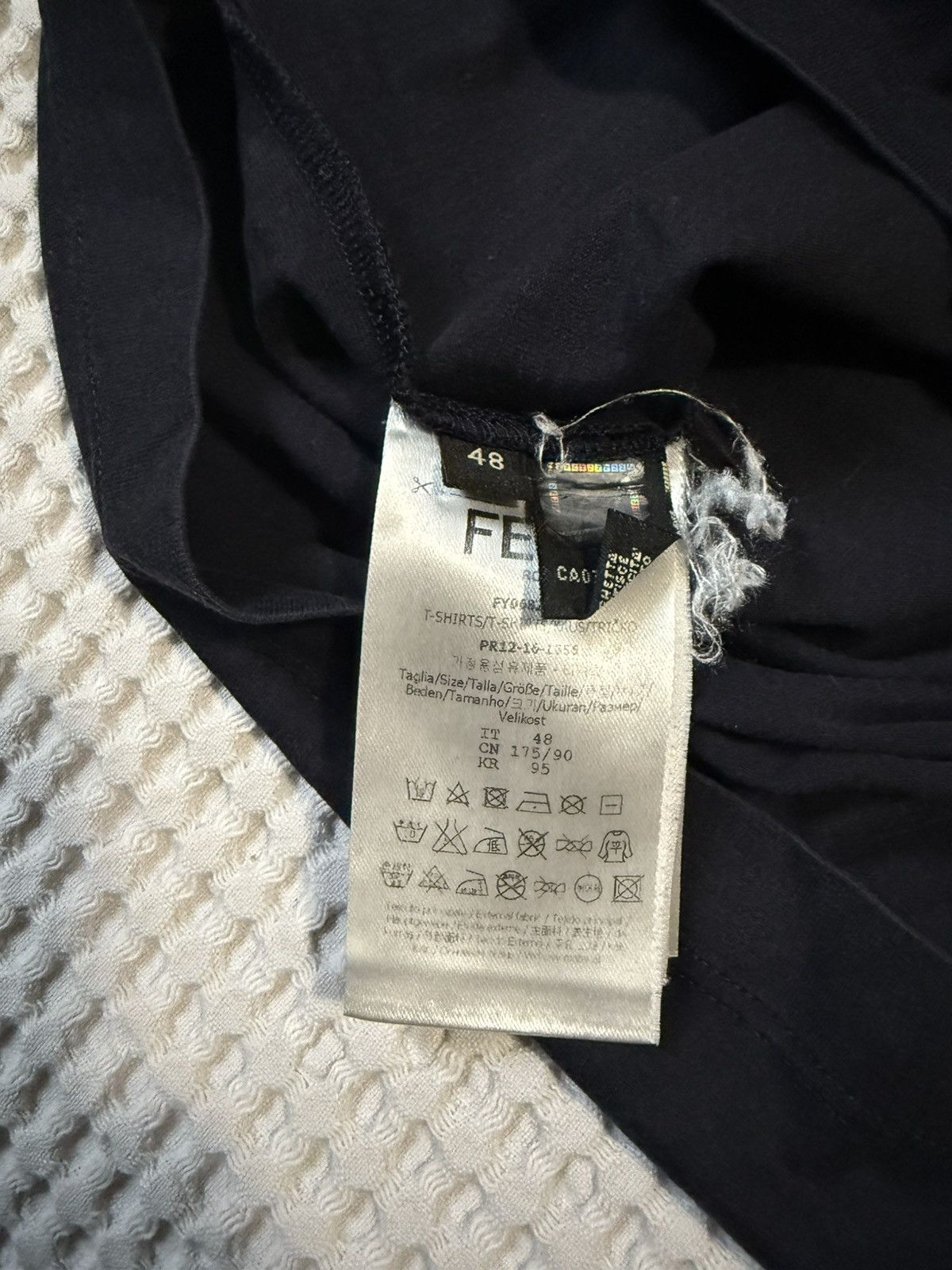 Fendi Fendi Emoji Tee Size US S / EU 44-46 / 1 - 7 Thumbnail