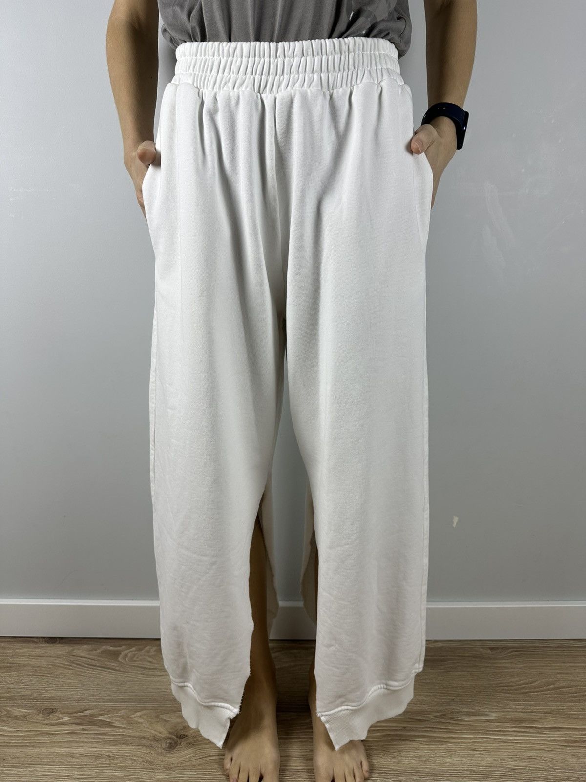 Maison Margiela Rare MM6 Maison Margiela Easy Wide Sweat Pants White Size 26" / US 2 / IT 38 - 3 Thumbnail