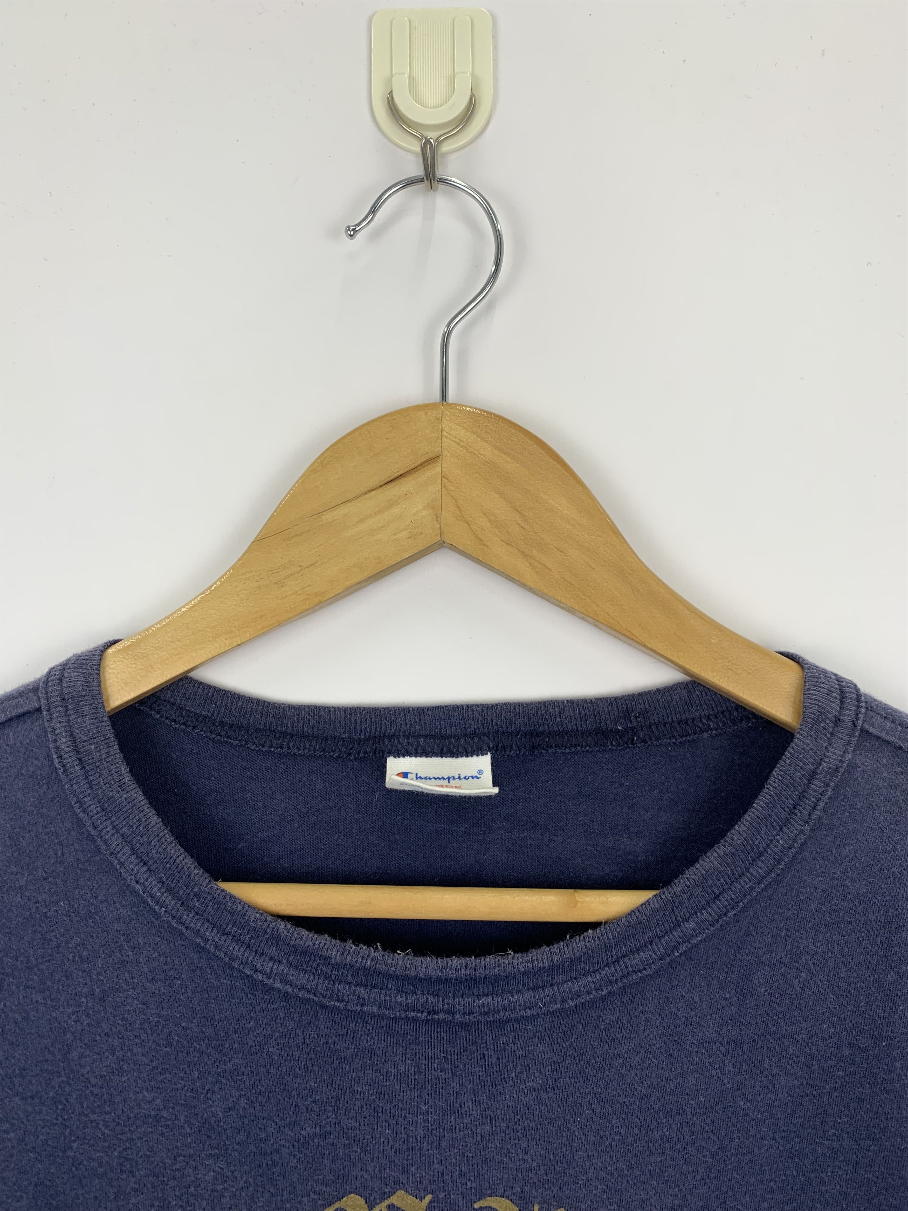 Champion Vintage 90s Champion 73 Tee TA0052 Size US L / EU 52-54 / 3 - 7 Thumbnail