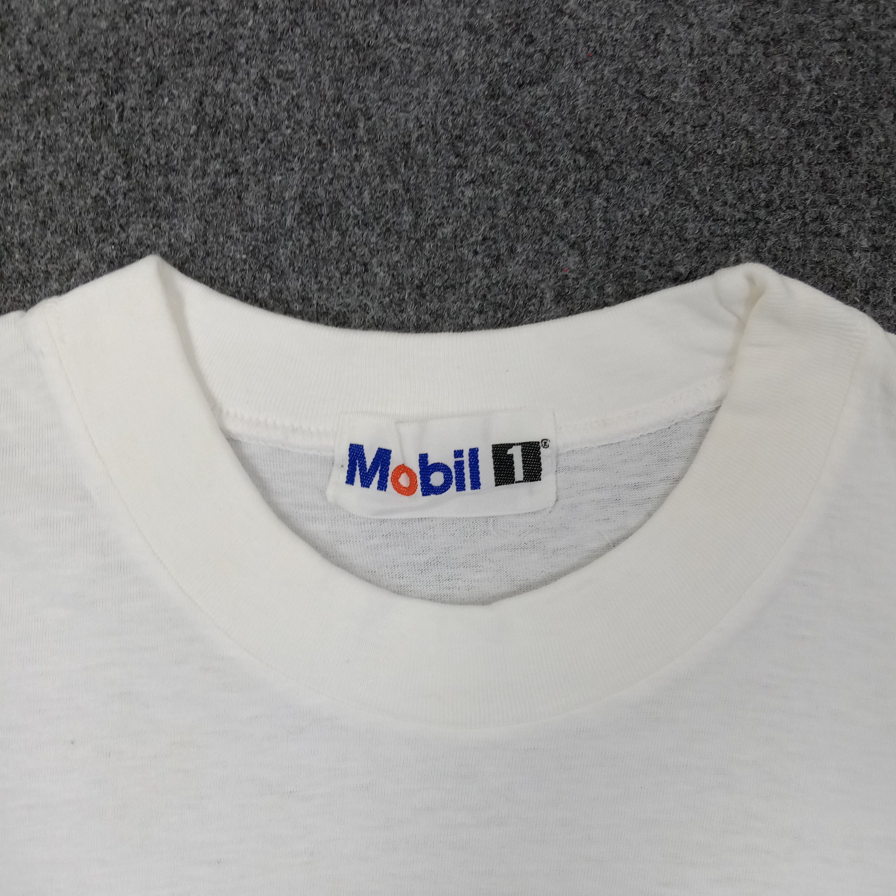 Japanese Brand Mobil 1 Nakajima Racing NSX Japanese Honda Tshirt C239N39 Size US M / EU 48-50 / 2 - 5 Thumbnail