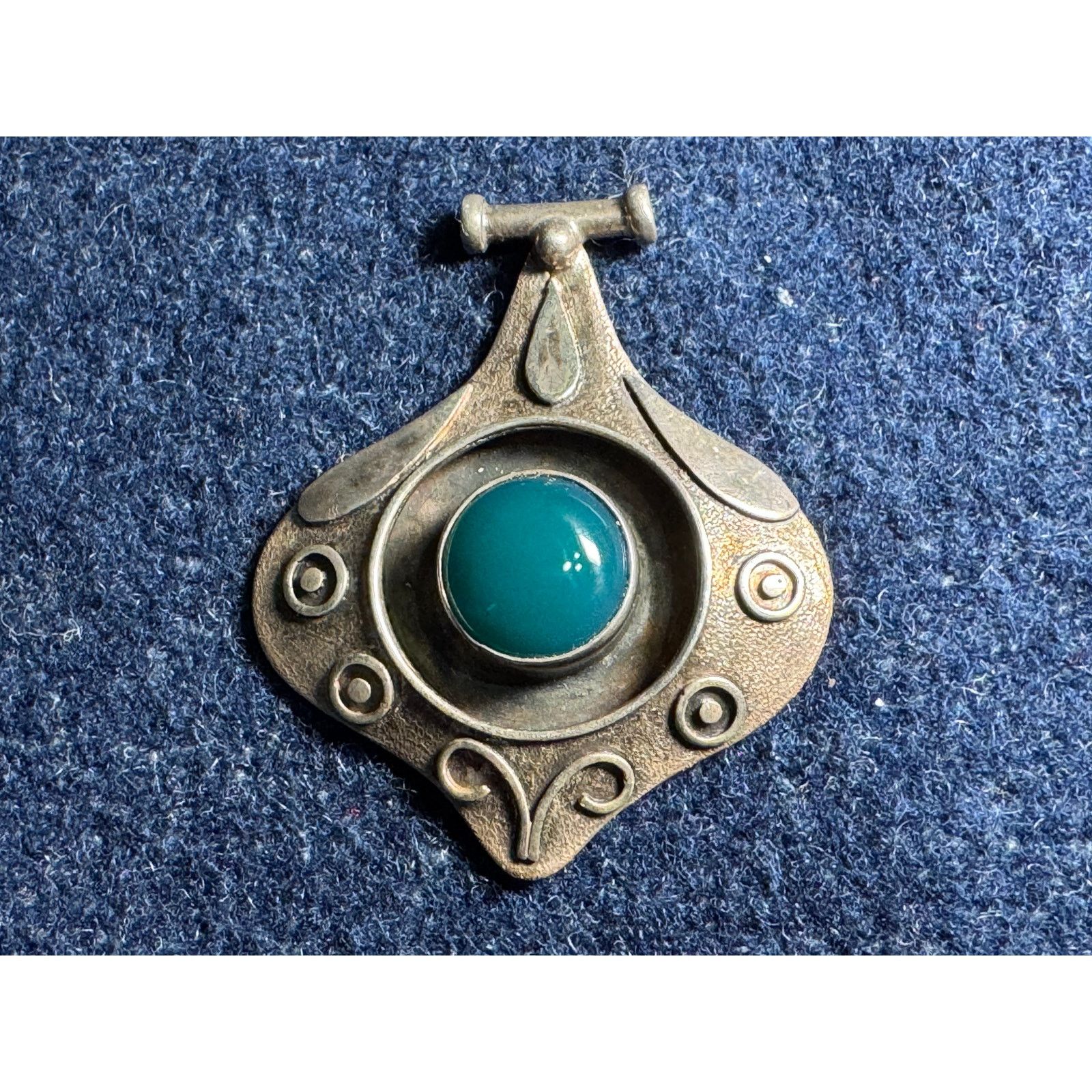 Other 925 Silver Vintage Art Nouveau Jade Cabachon Pendant 19g Size ONE SIZE - 1 Thumbnail