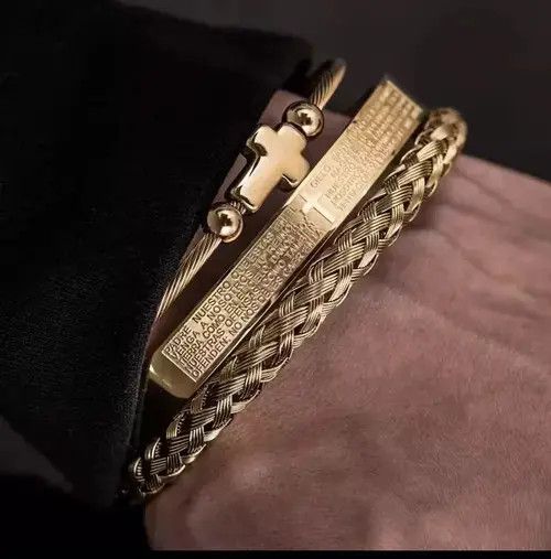 Jewelry Luxury Cross Bracelet Size ONE SIZE - 1 Thumbnail