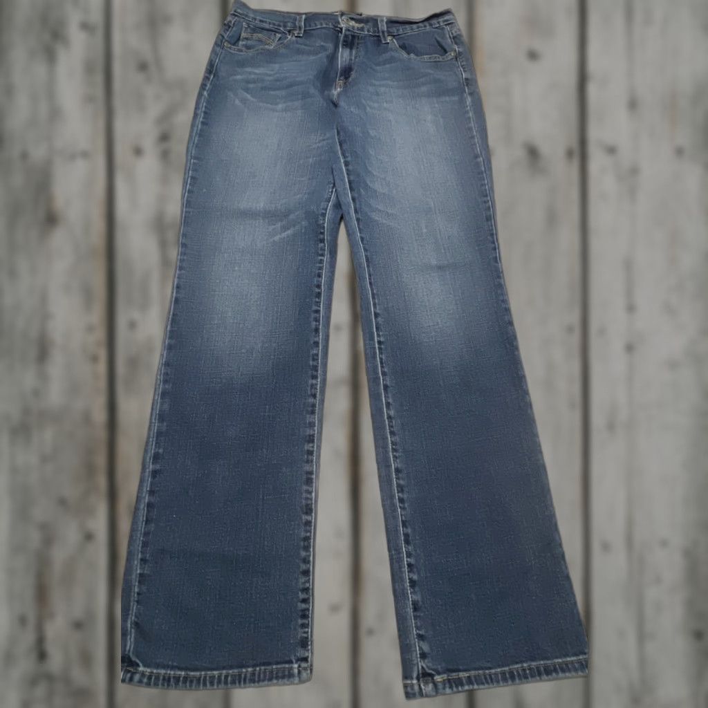 Levi's LEVI'S 505 Jeans WOMEN'S 10 32W 32L Straight Leg Cotton Spandex Mid Rise Size 32" / US 10 / IT 46 - 1 Thumbnail