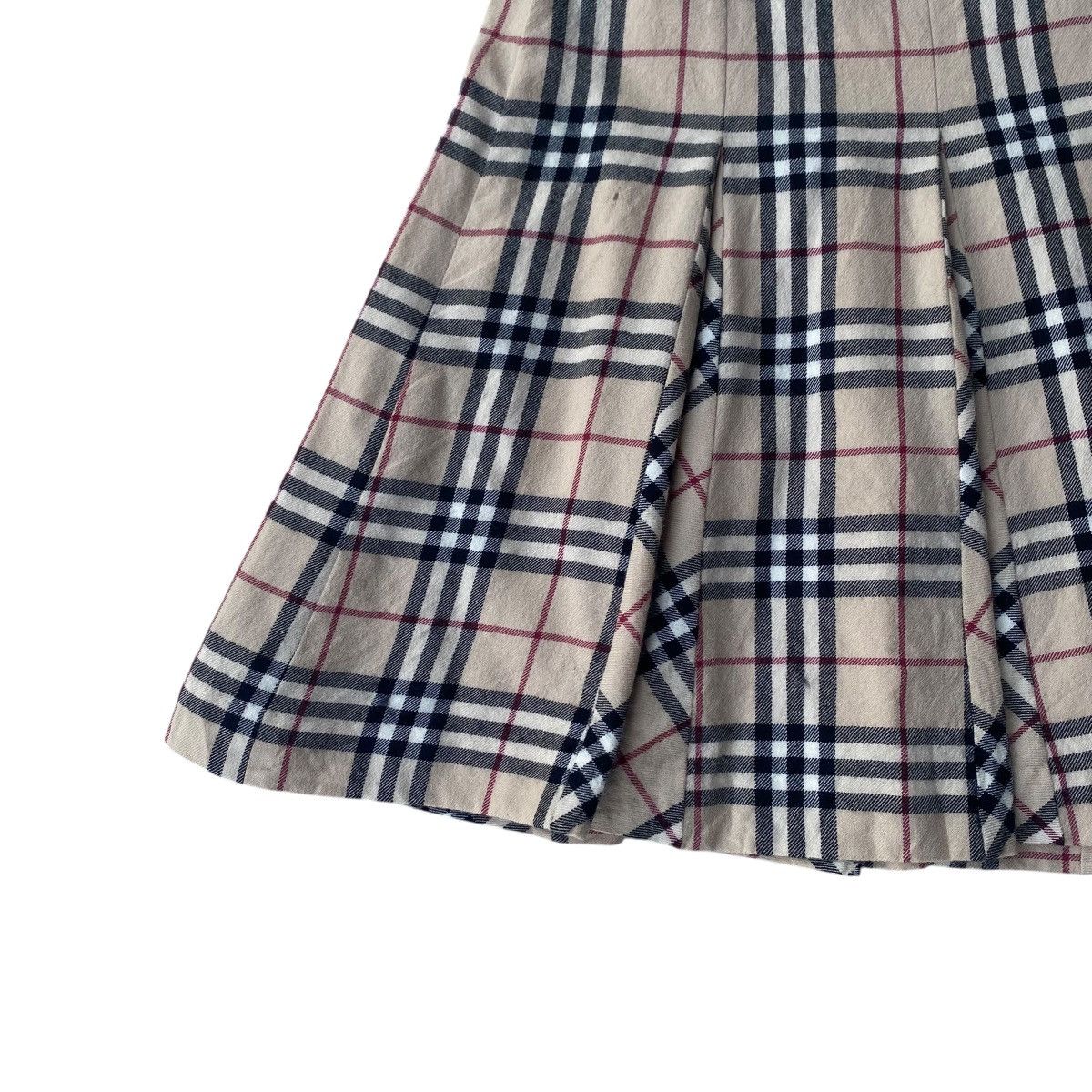 Burberry ‼️LAST DROP‼️Burberry London Iconic Nova check Pleated Skirt Size 26" / US 2 / IT 38 - 6 Thumbnail
