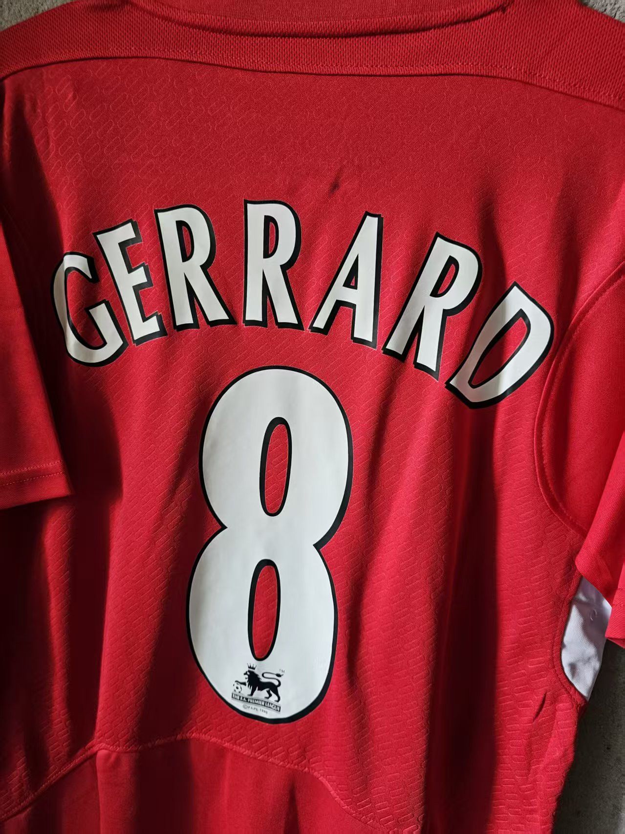 Other 2005 Liverpool #8 Steven Gerrard Jersey Size US S / EU 44-46 / 1 - 3 Thumbnail