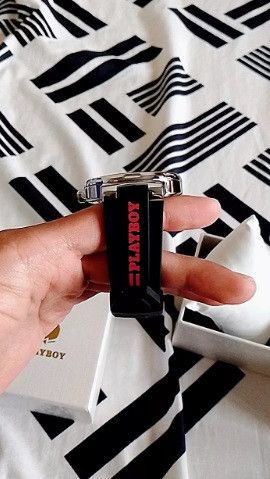Playboy PLAYBOY Authentic 100% Watch Quartz 3052-Y Size ONE SIZE - 5 Thumbnail