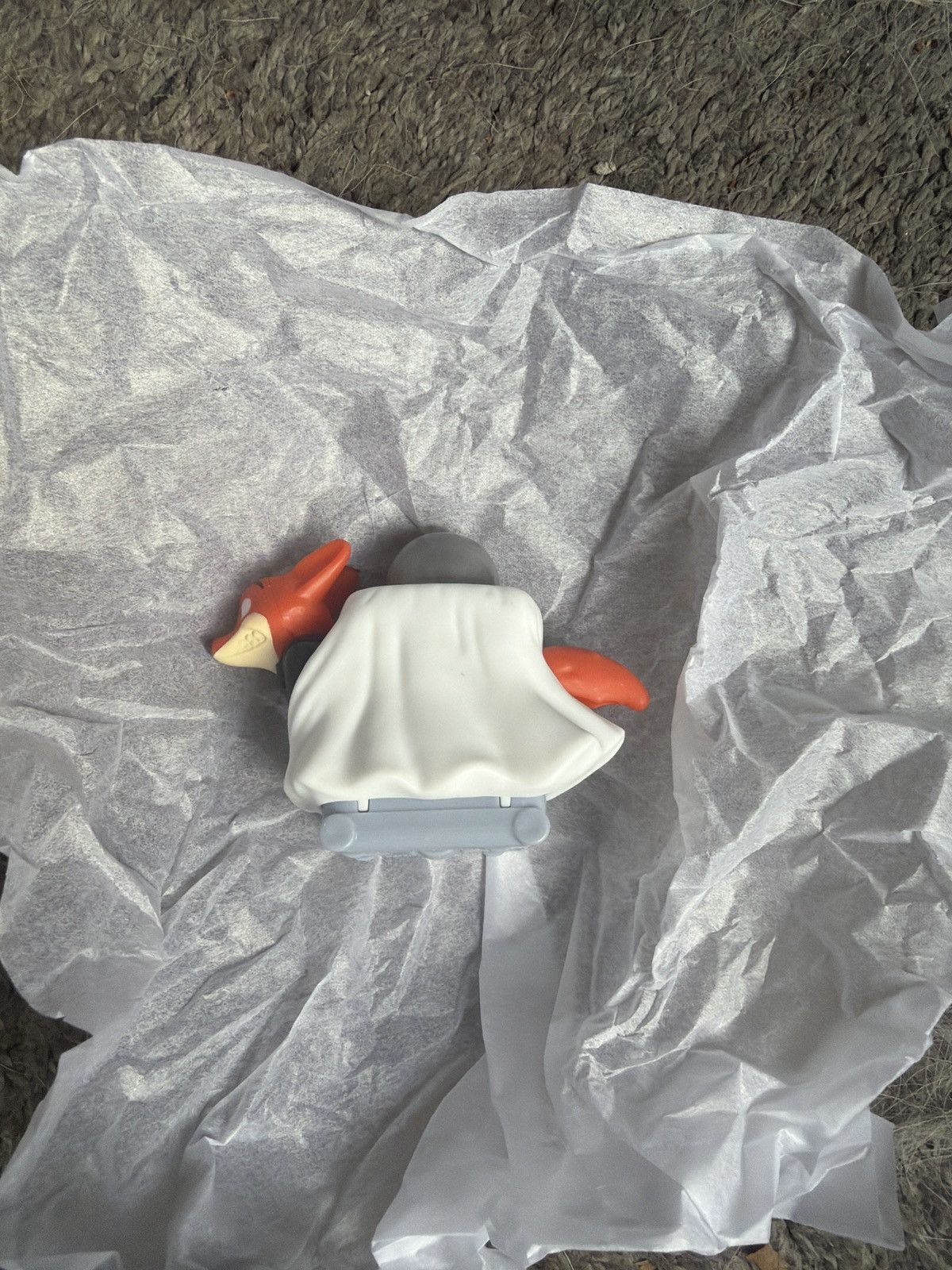 Disney 2025 McDonald’s Disney Zootopia 2 Nick Hiding Out Size ONE SIZE - 2 Thumbnail