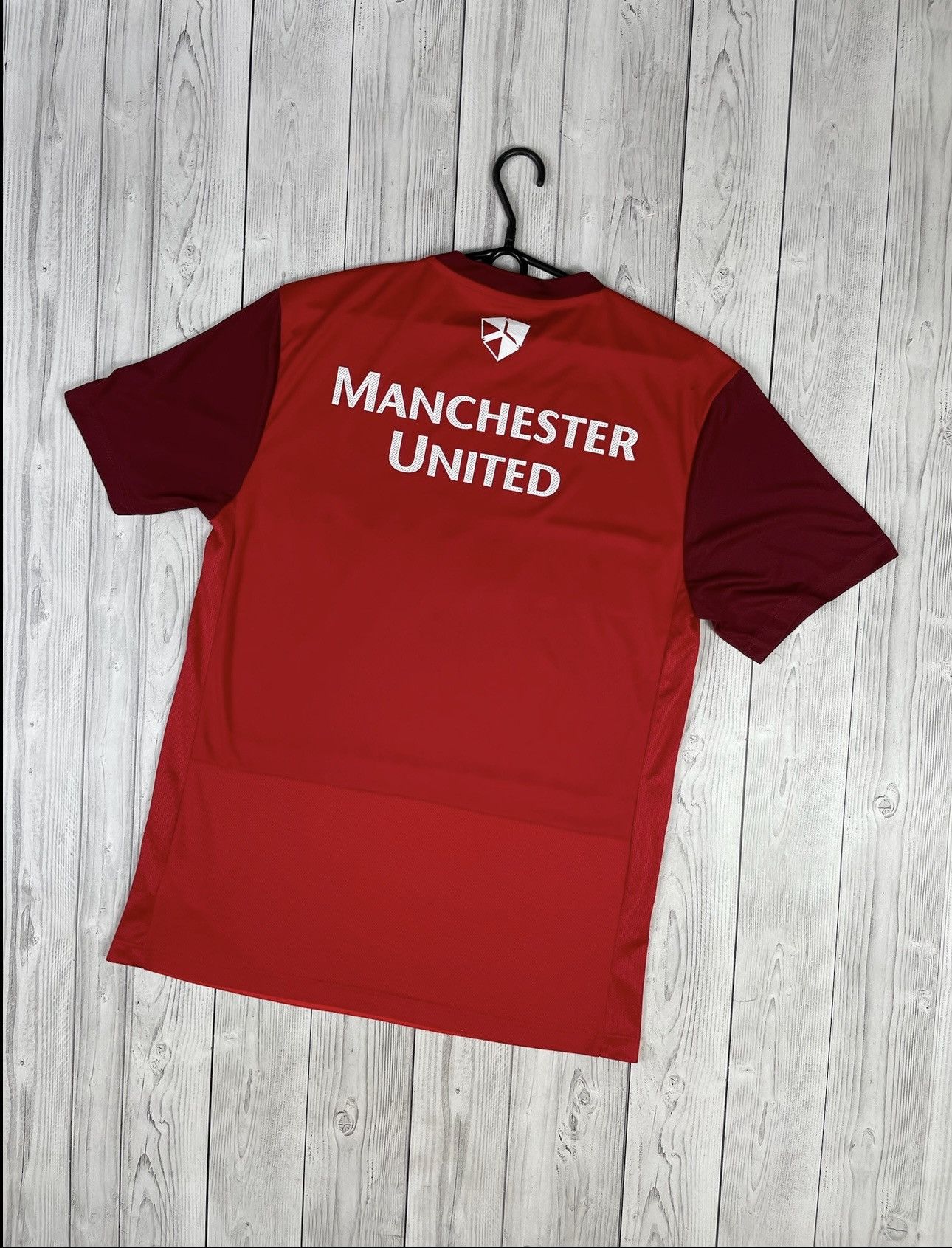 Nike Vintage Manchester United soccer jersey size L logo rare Size US L / EU 52-54 / 3 - 2 Thumbnail