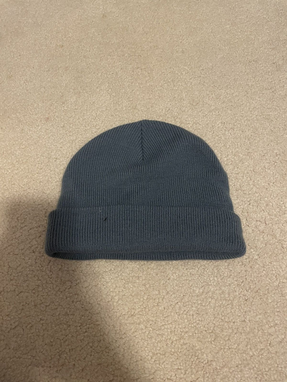 Vans Vans Grey Beanie OS Worn Once Size ONE SIZE - 3 Thumbnail
