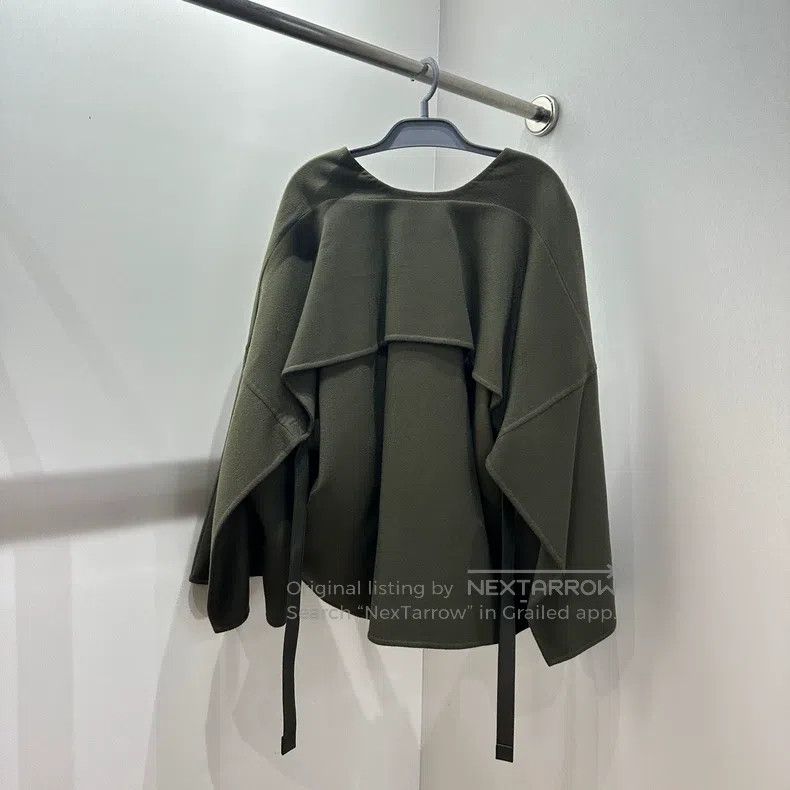 Loewe Loewe Wool and Cashmere Cape Coat Size XXS / US 00 / IT 34 - 2 Thumbnail