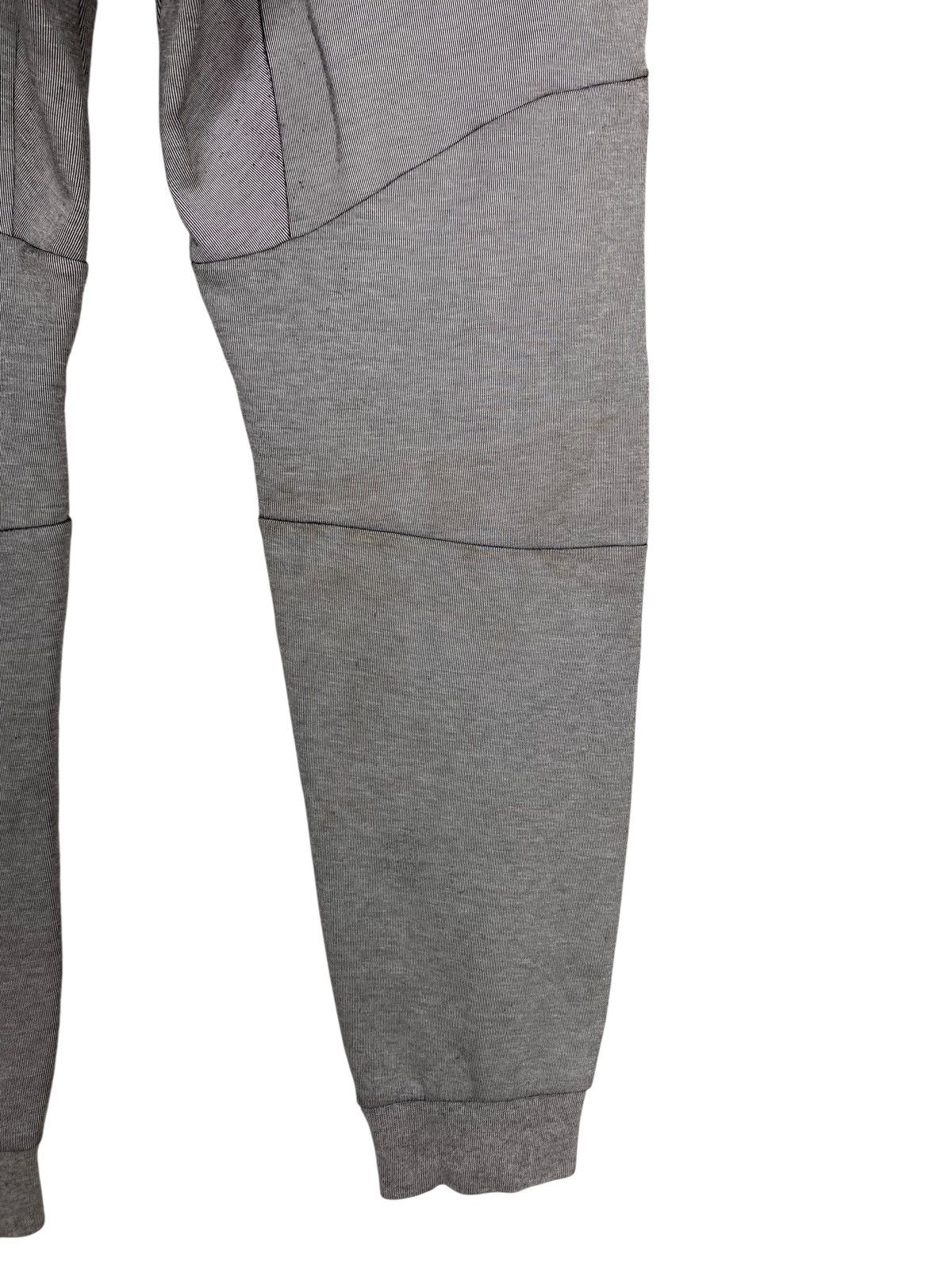 Nike Rare‼️ Nike Sweatpants Small Logo Size US 30 / EU 46 - 13 Thumbnail