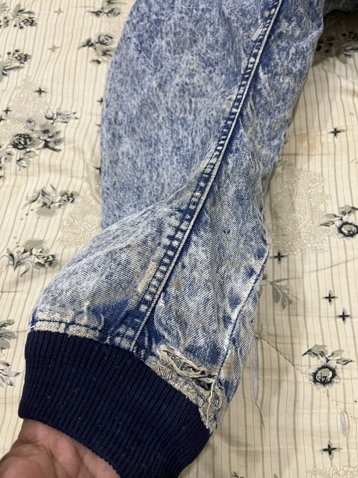 Other 🔥🔥🔥STEALS US AIR FORCES DENIM BOMBER JACKET Size US M / EU 48-50 / 2 - 16 Thumbnail