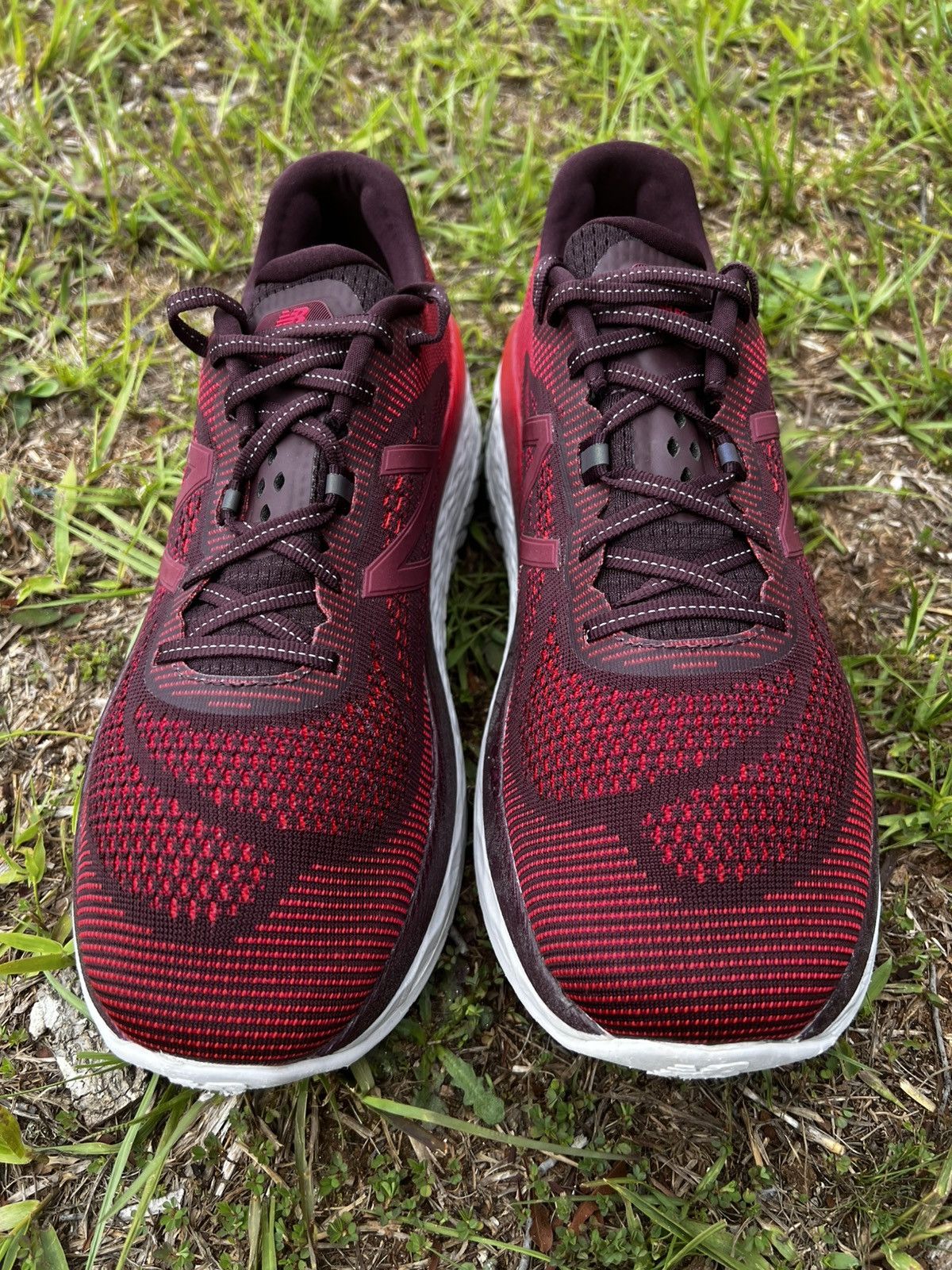 New Balance CLEAN New Balance size 12 Mens Red Fresh Foam More Running Size US 12 / EU 45 - 5 Thumbnail