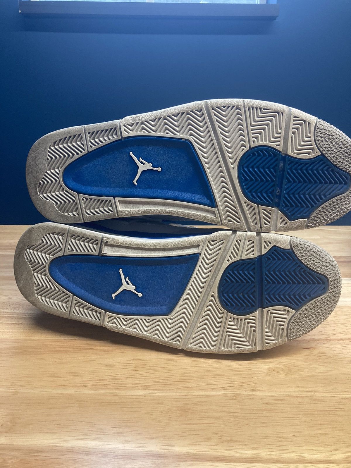 Jordan Brand × Nike Air Jordan 4 “Military Blue” Size US 10.5 / EU 43-44 - 4 Thumbnail