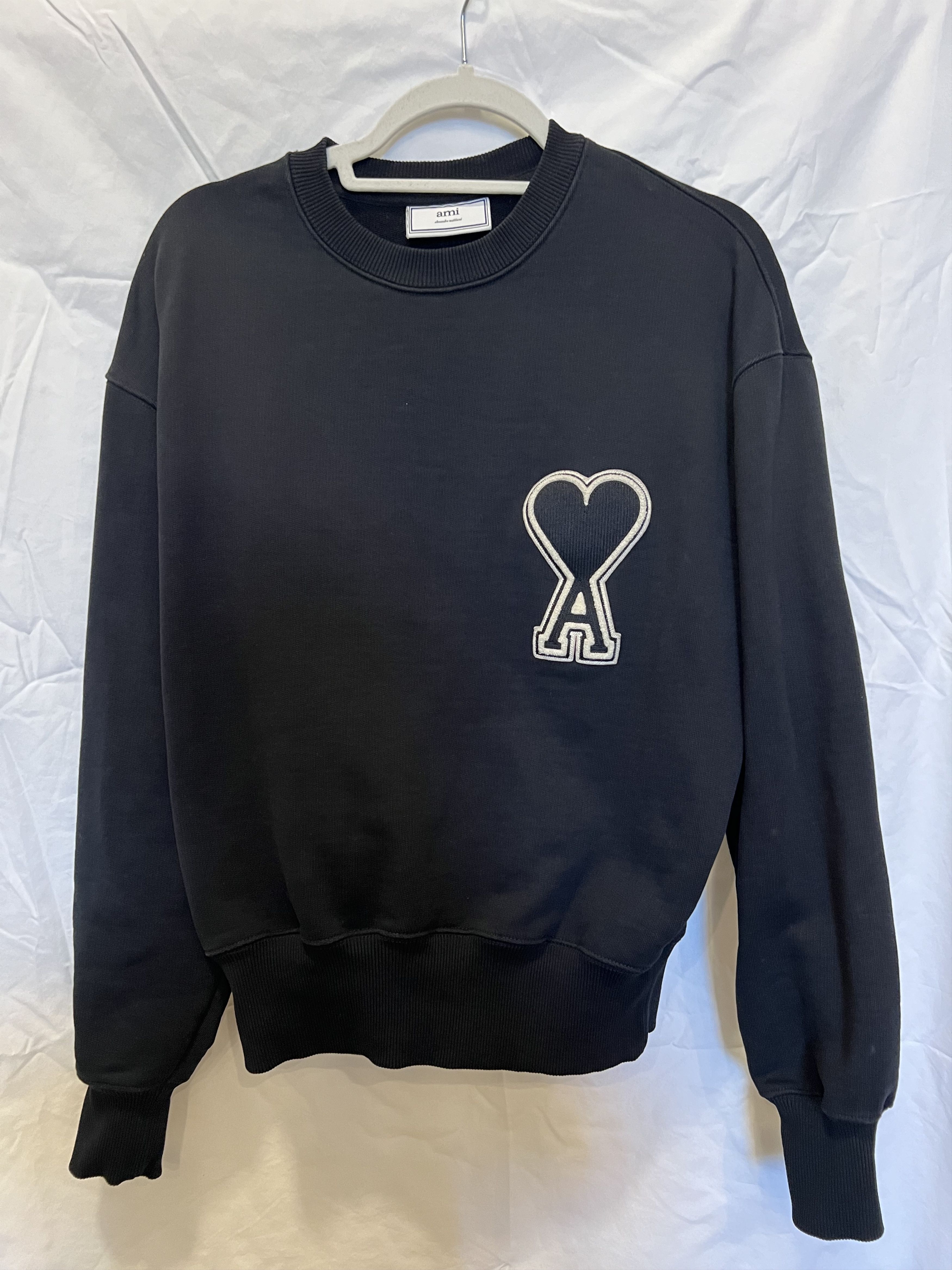 AMI Patch Embroidered Sweater Size S / US 4 / IT 40 - 1 Thumbnail