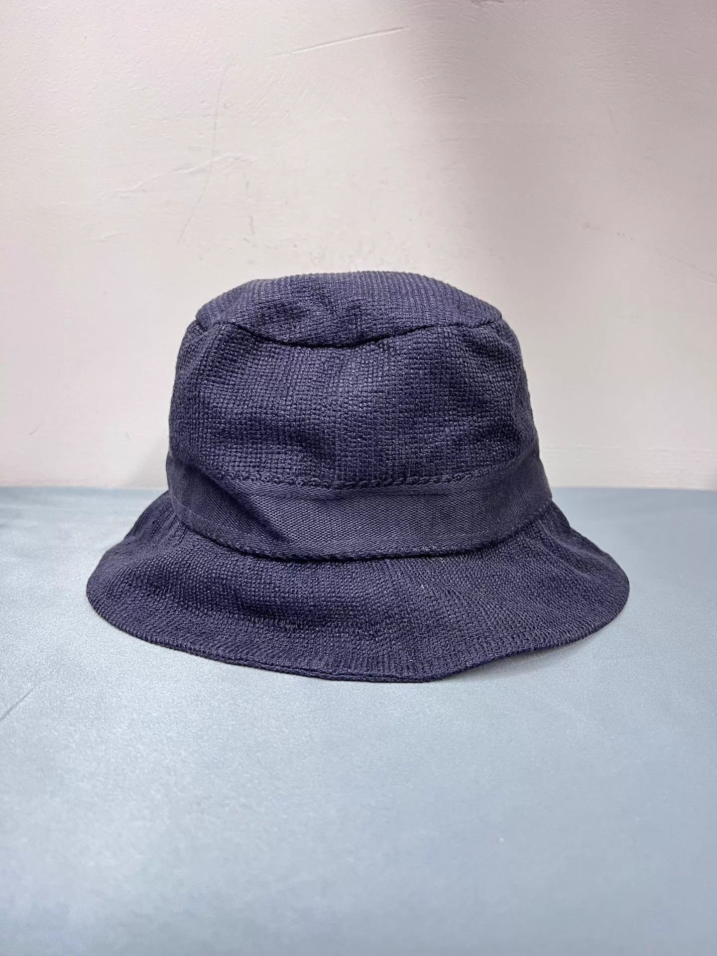 Dior Dior Logo Navy Bucket Hat 58 Mint Condition Size ONE SIZE - 2 Thumbnail