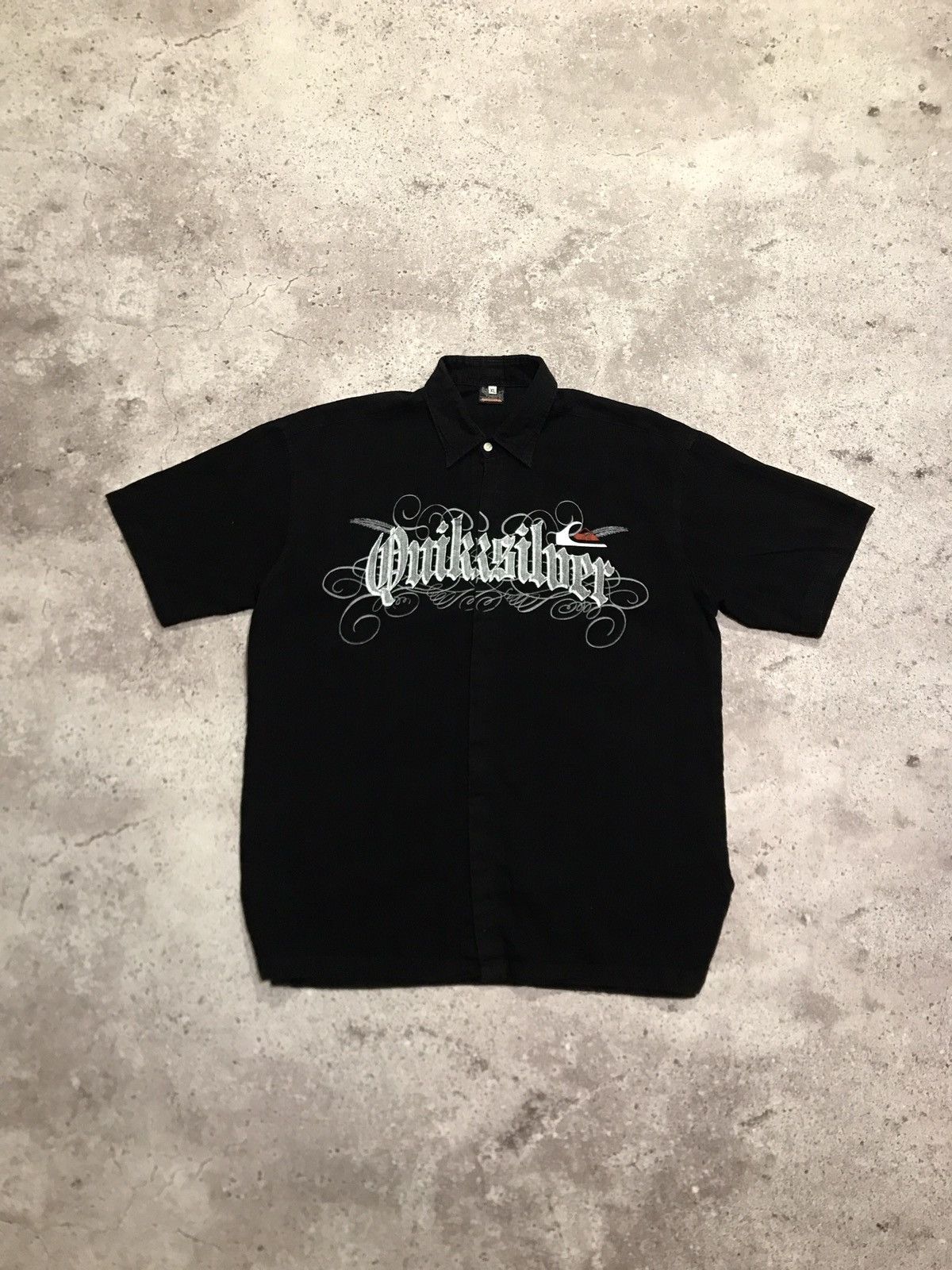 Quiksilver × Vintage Vintage 90s Short Sleeve Shirt Quiksilver Graphic Print XL Size US XL / EU 56 / 4 - 1 Thumbnail