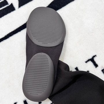 Yeezy Yeezy Pods Sock Thin Sole Sandals / Shoes Size US 6 / EU 39 - 4 Thumbnail