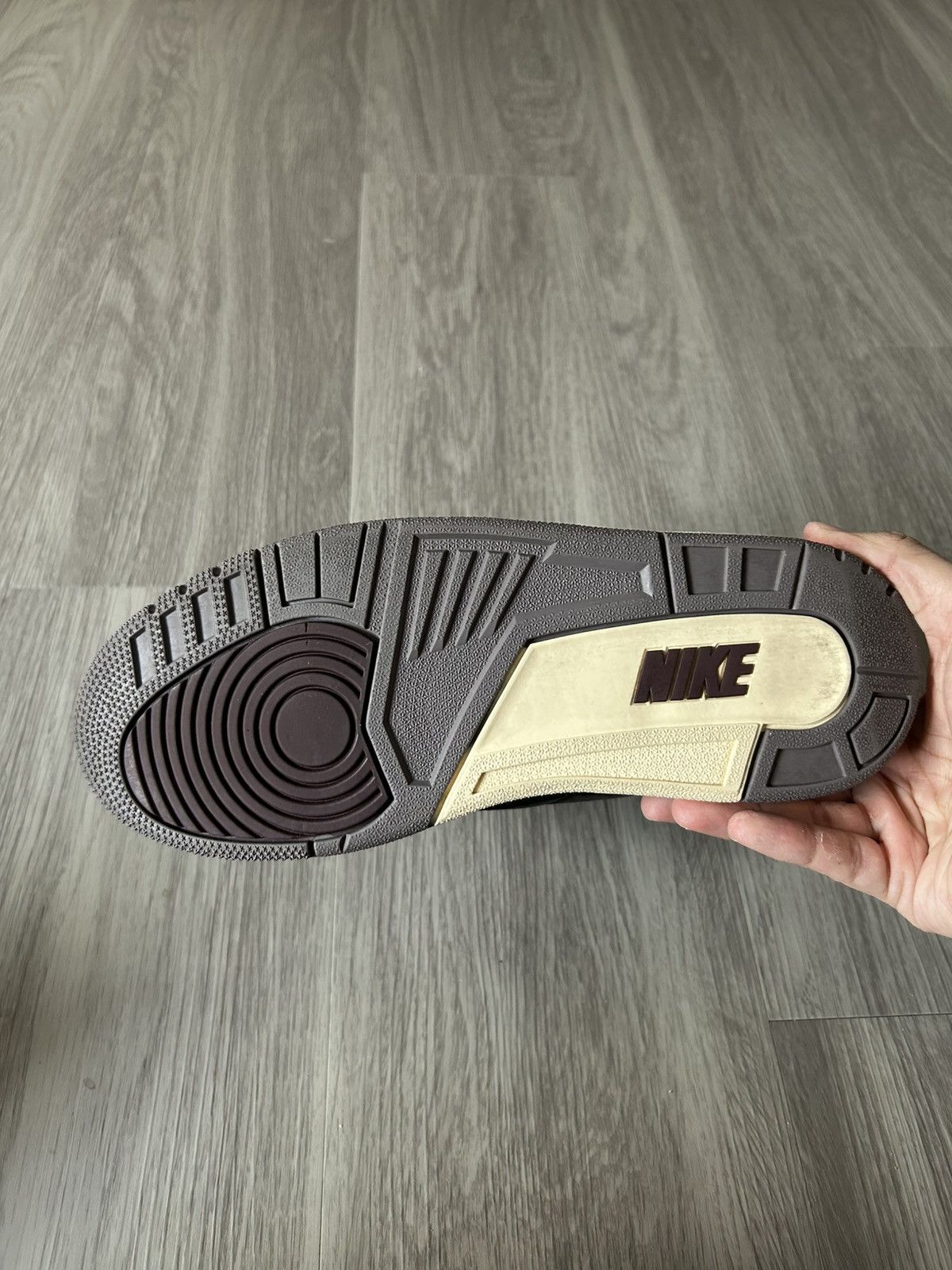 A Ma Maniere × Jordan Brand A Ma Maniere Air Jordan Retro 3 While You Were Sleeping 8.5M Size US 8.5 / EU 41-42 - 16 Thumbnail