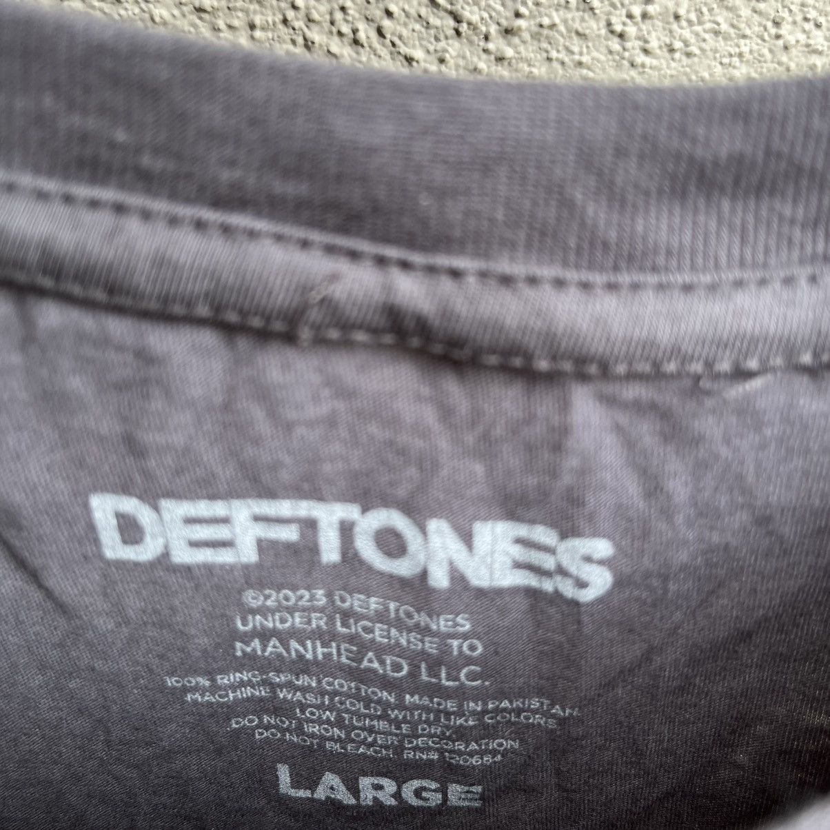 Band Tees DEFTONES band tee nu metal Size US L / EU 52-54 / 3 - 4 Thumbnail