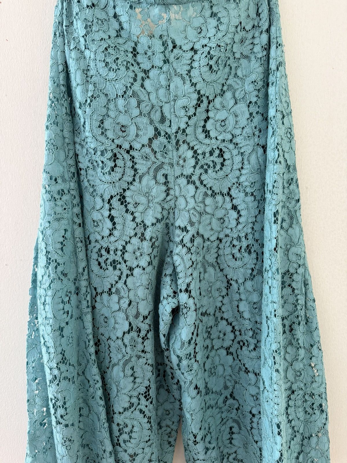 Chanel Lace Capri Size 24" / US 00 / IT 34 - 7 Thumbnail