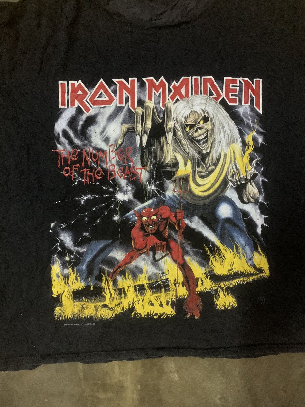 Band Tees × Bershka × Iron Maiden Iron Maiden 2016 The Number Of The Beast Tee Size M / US 6-8 / IT 42-44 - 3 Thumbnail
