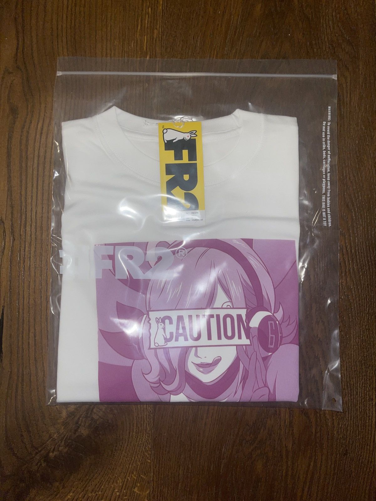 image of Fr2 x One Piece - Vinsmoke Reiju T-Shirt in White, Men's (Size Medium)
