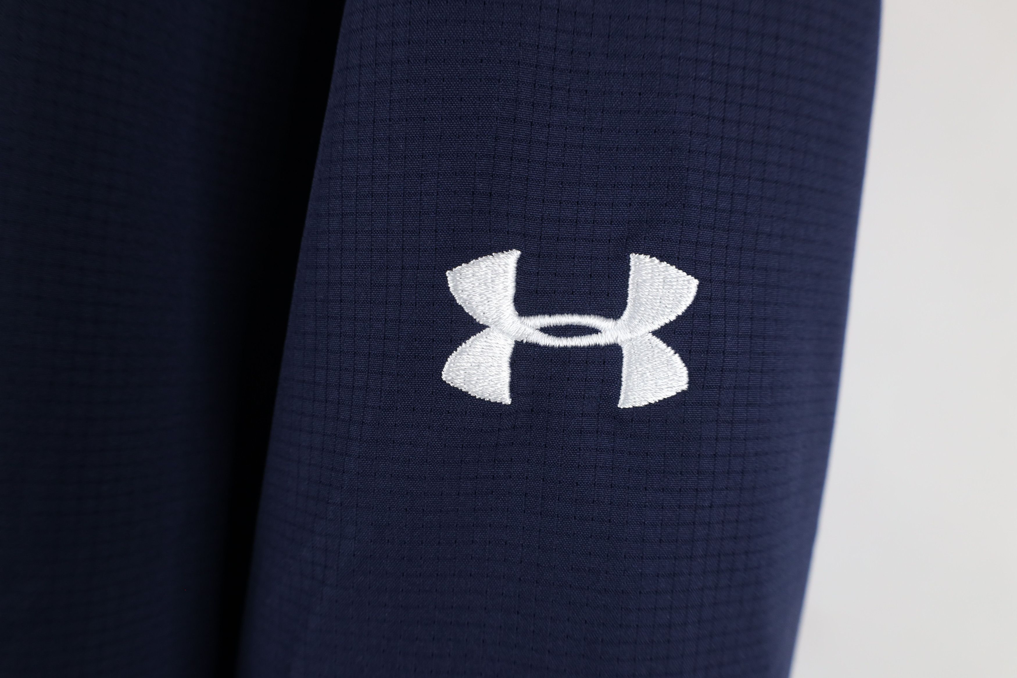 Under Armour × Vintage Under Armour Loose Fit Knit Collared Button Shirt Navy Blue Size US L / EU 52-54 / 3 - 4 Thumbnail
