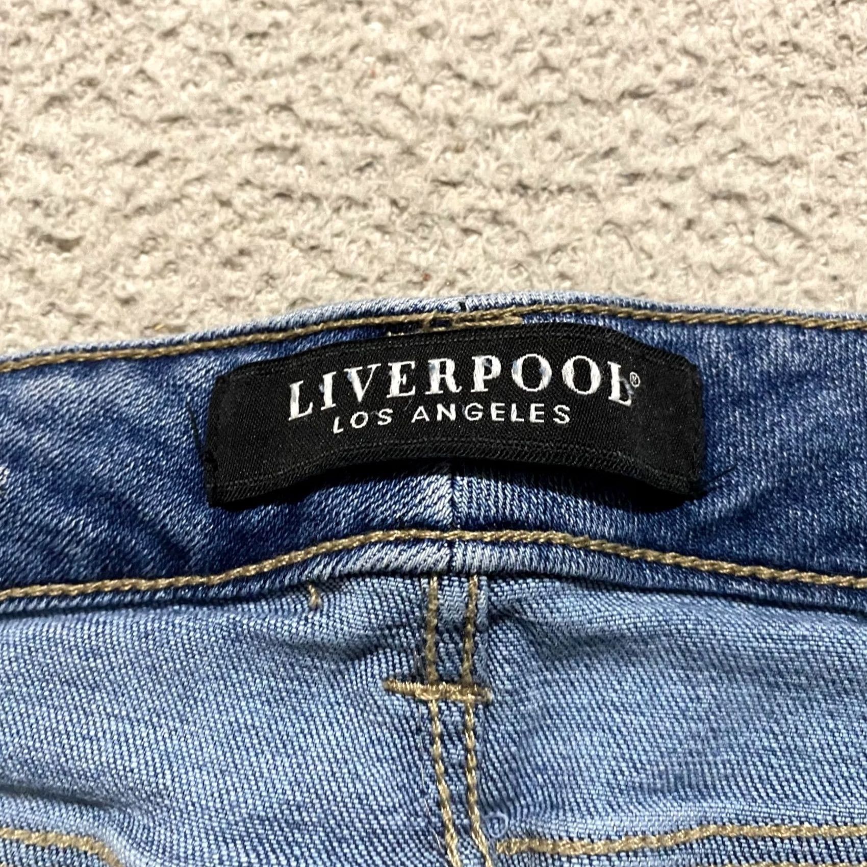 Denime Liverpool Womens Shorts Jean Denim Bermuda Blue Cut Off sz 12 Inseam 11" Size 34" / US 12 / IT 48 - 3 Thumbnail