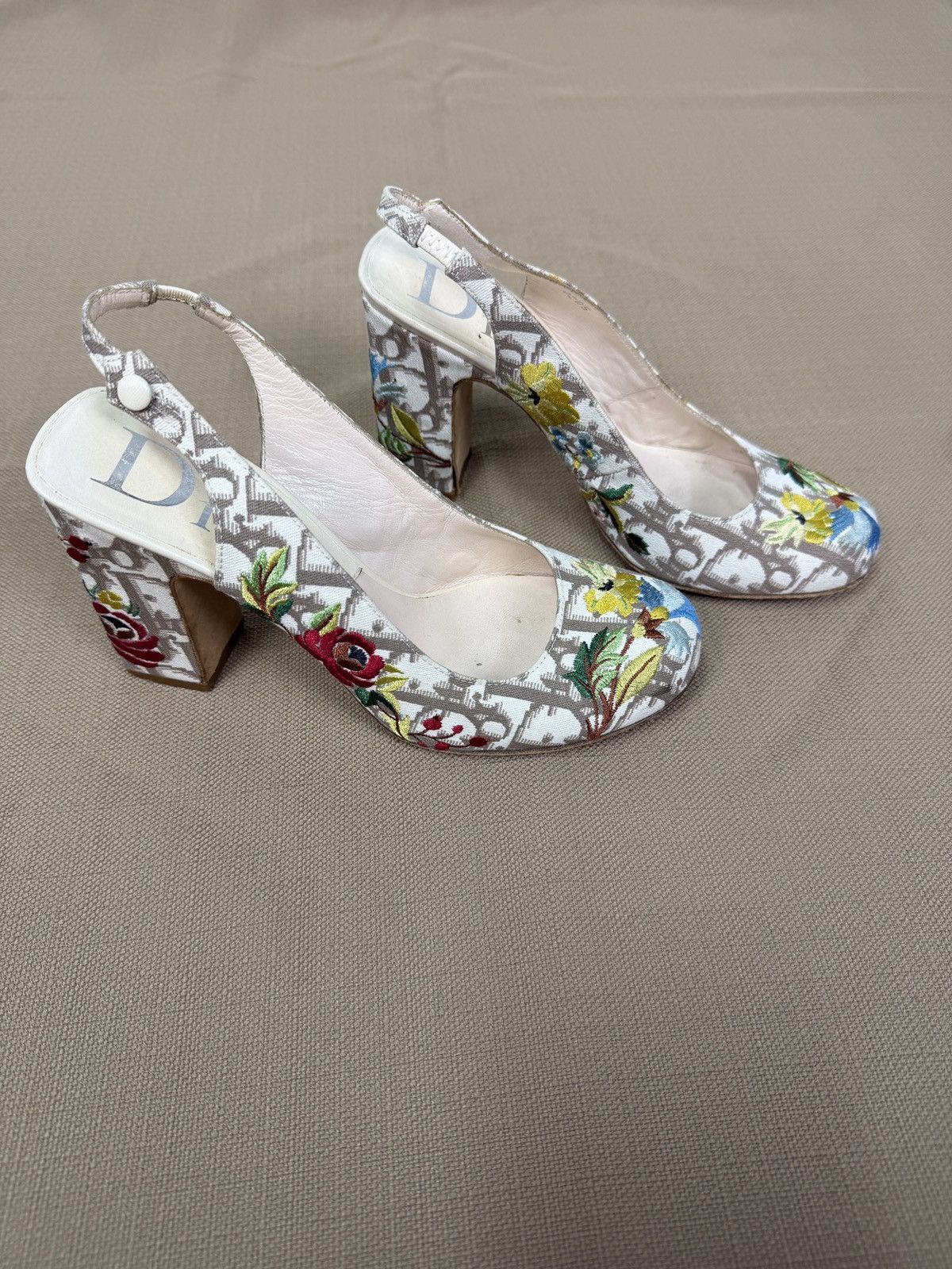 Dior Christian Dior Vintage Floral Logo High Heeled Shoes Size US 5.5 / IT 35.5 - 5 Thumbnail
