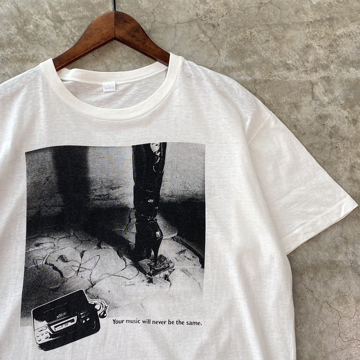 Vintage late 80s Philips Compact Cassette Fetish Photo Tee