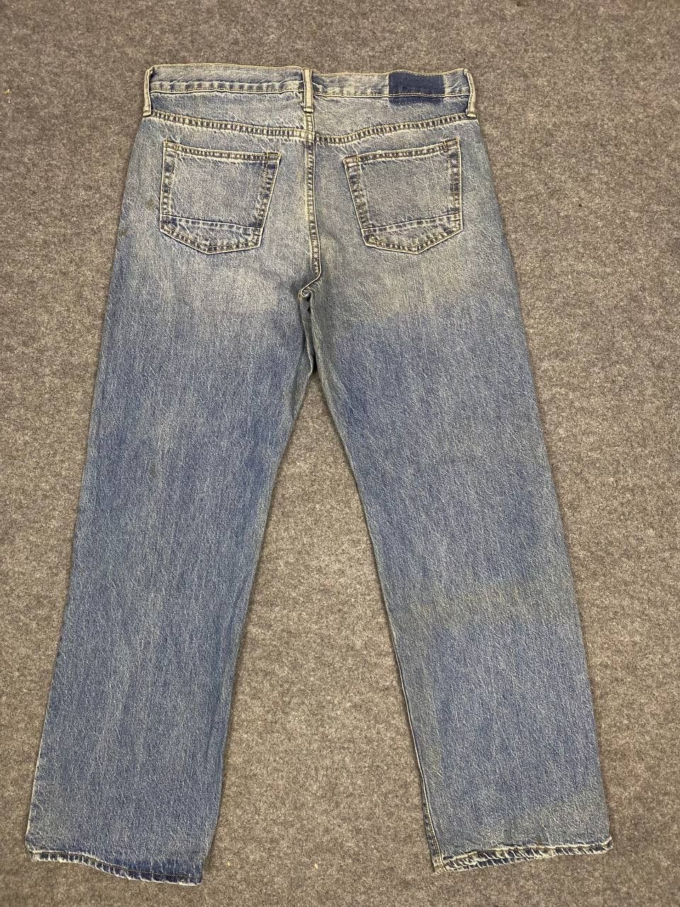 Old Navy old navy premium denim loose cut distressed Size US 37 - 1 Thumbnail