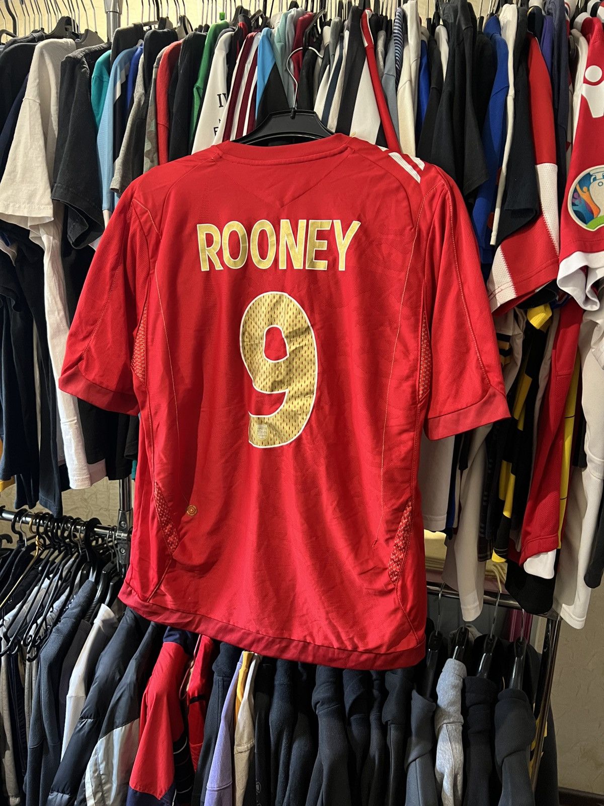 Umbro 2006/2008 UMBRO ENGLAND NATIONAL TEAM #9 ROONEY AWAY FOOTBAL Size US L / EU 52-54 / 3 - 2 Thumbnail