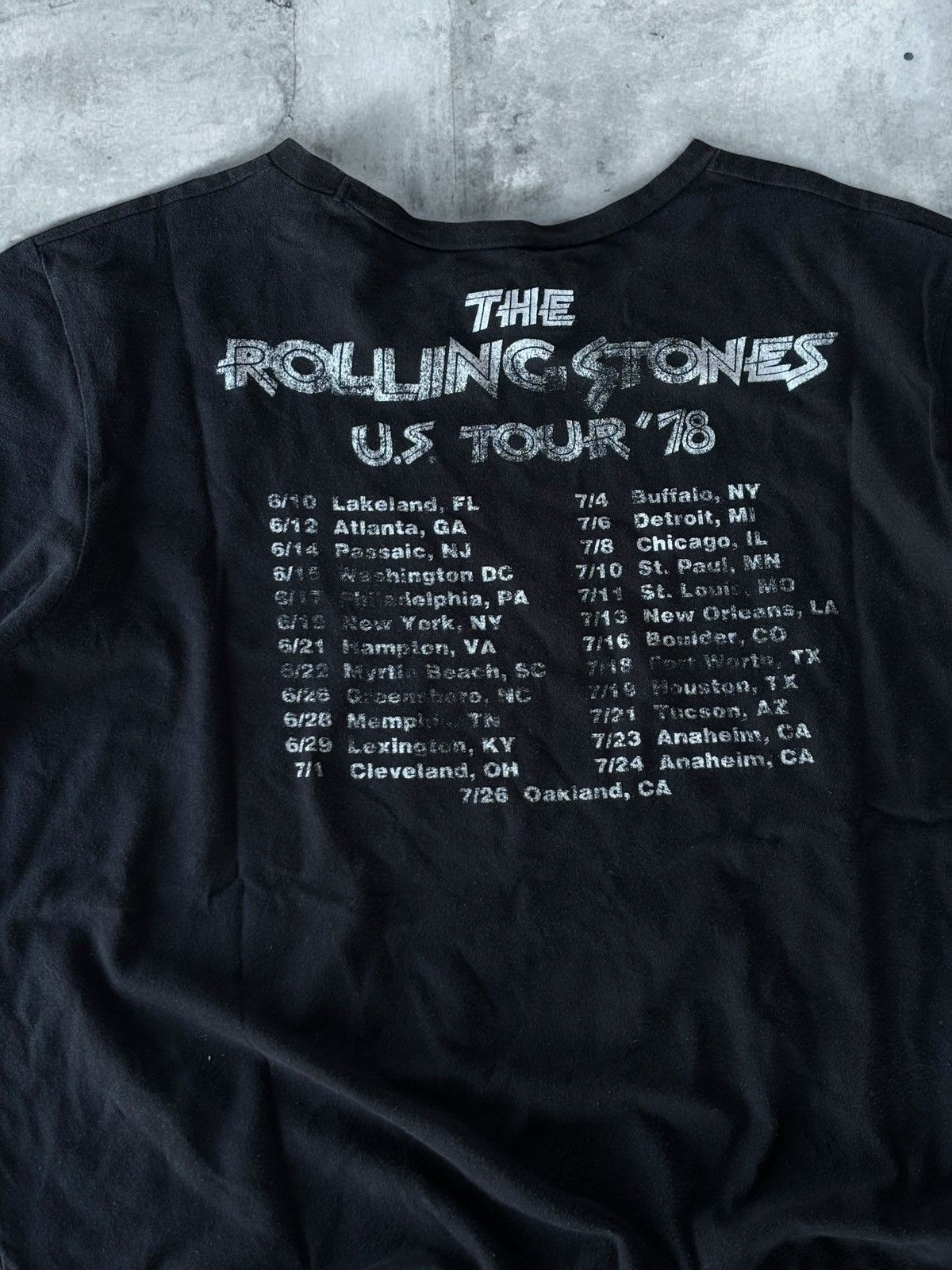 The Rolling Stones × Vintage Vintage The Rolling Stones black t shirt Size US L / EU 52-54 / 3 - 4 Thumbnail
