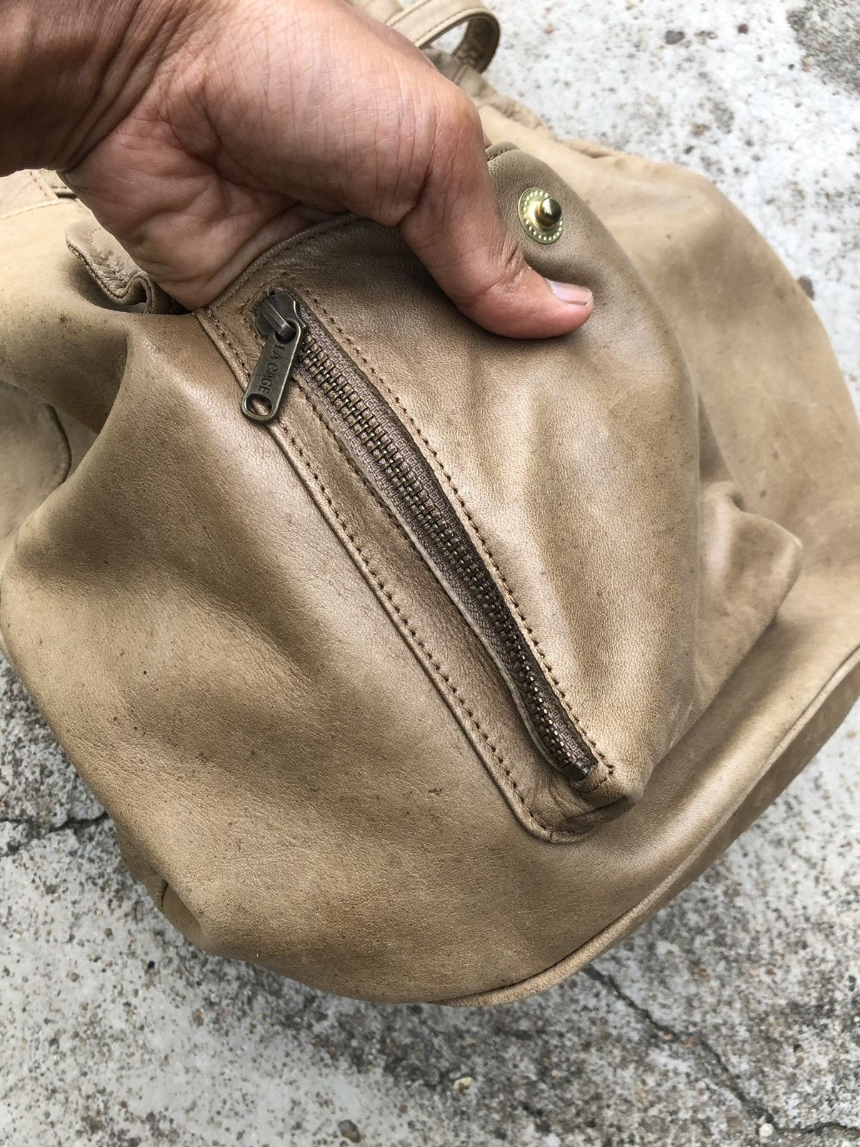Leather LA CAGE LEATHER DRAWSTRING CROSSBODY BAG Size ONE SIZE - 7 Thumbnail