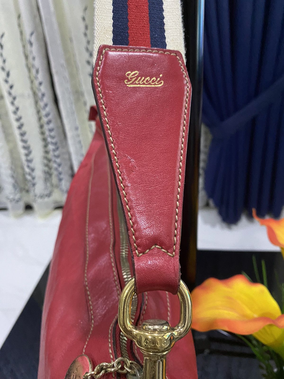 Gucci × Vintage Vintage Gucci Web Hobo Bag Size ONE SIZE - 12 Thumbnail
