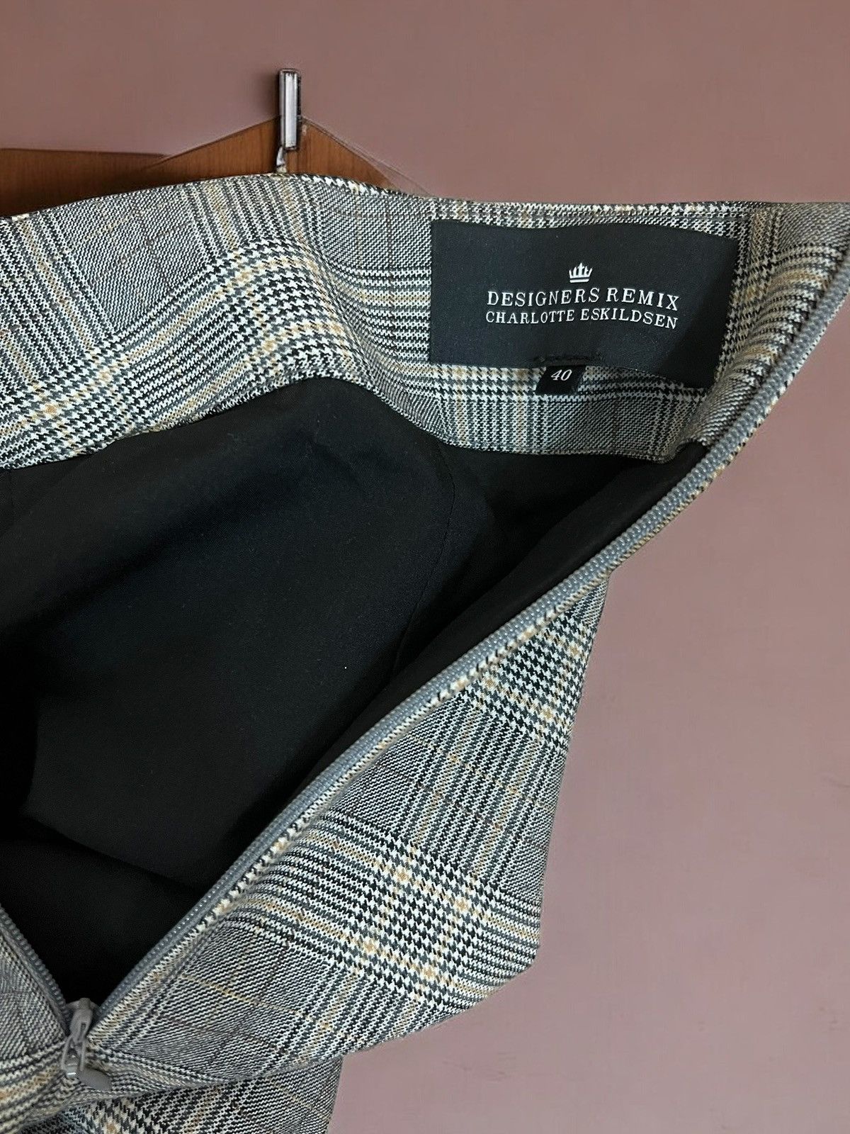 Designers Remix Designers Remix Angela Skirt size L Size 32" / US 10 / IT 46 - 4 Thumbnail