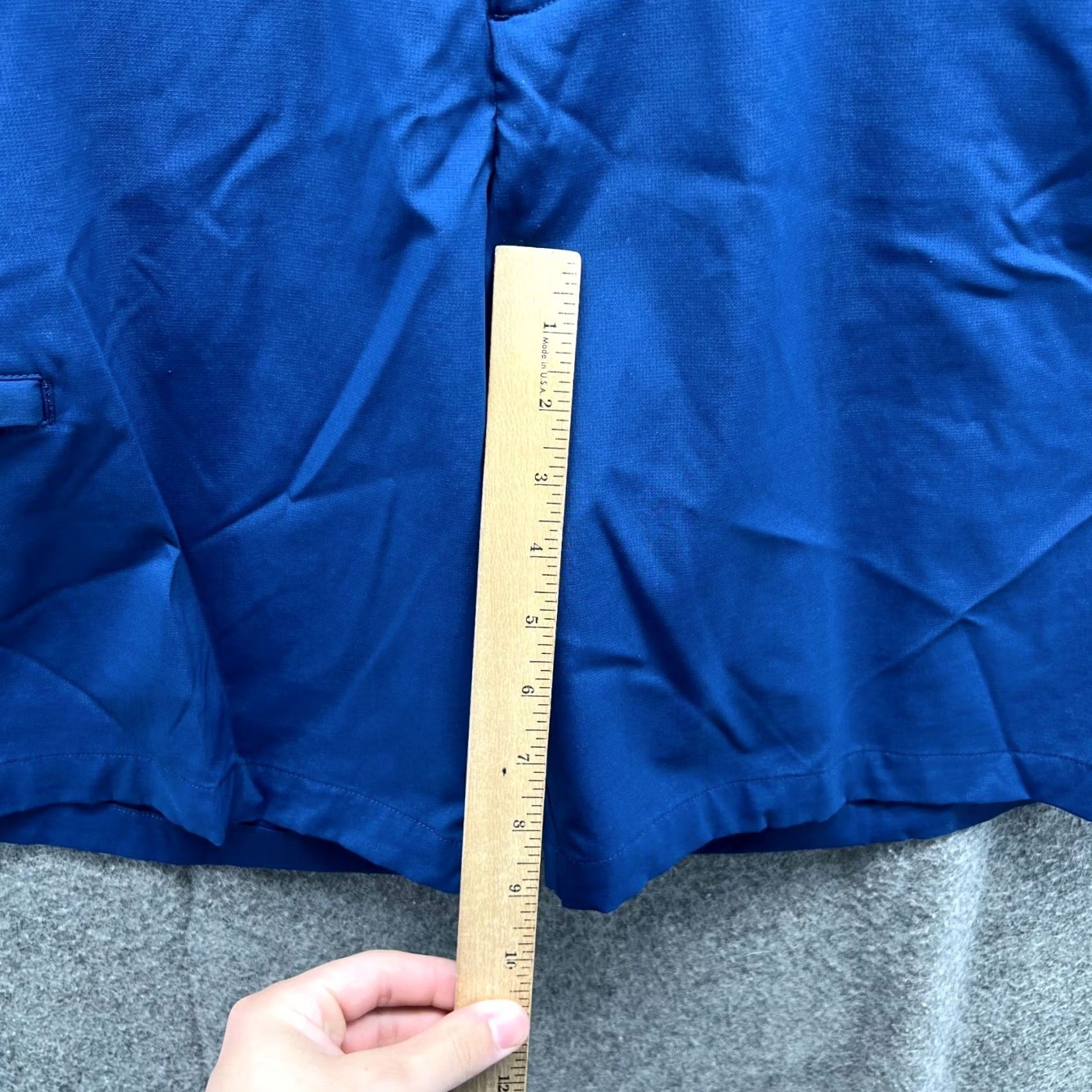 Vintage Greg Norman Shorts Mens 38 Blue Lightweight Polyester Zip Pocket Chino Casual Travel 9 in Inseam Regular Mens Blue 38 Size US 38 / EU 54 - 6 Thumbnail