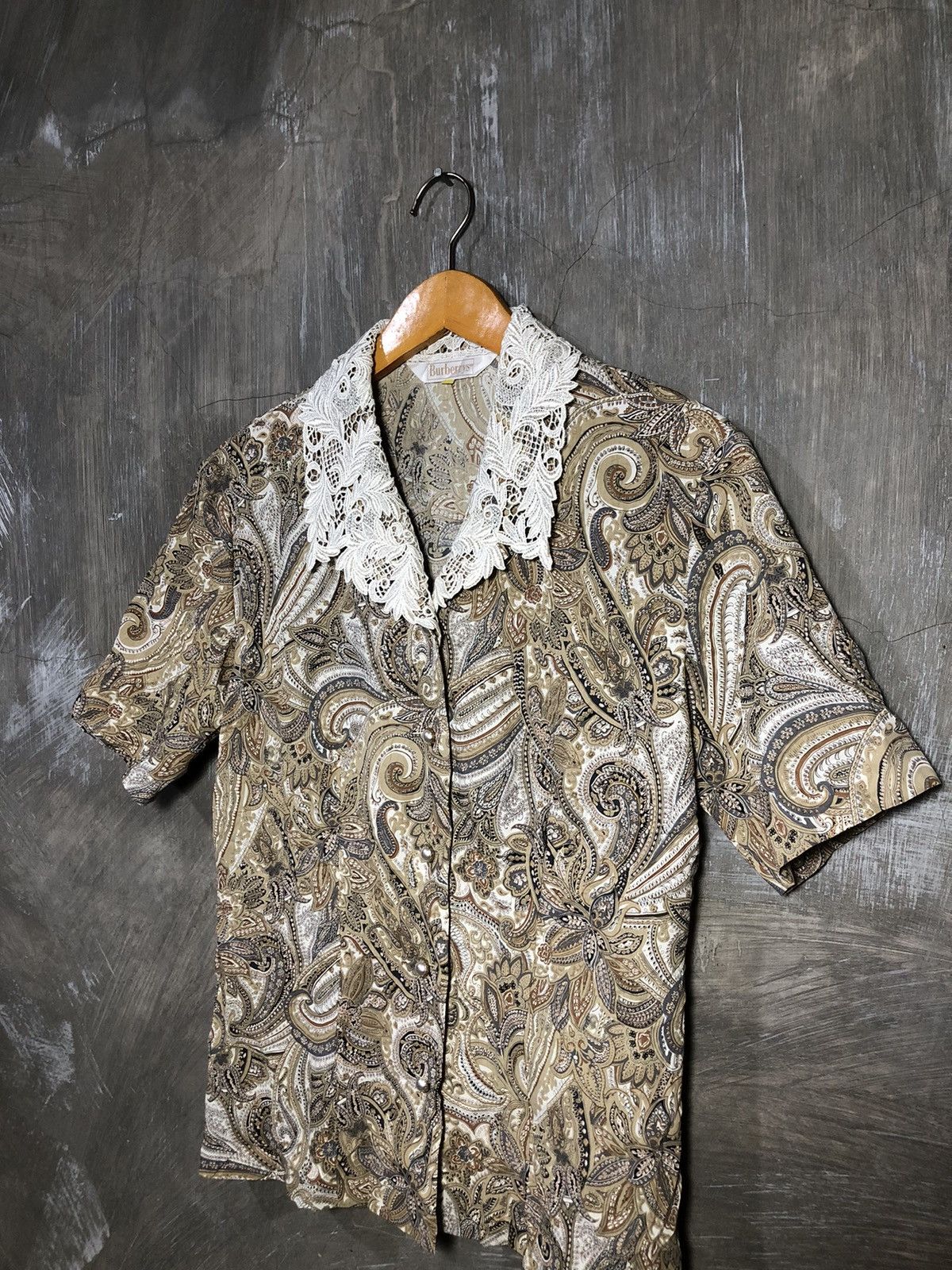 Burberry Vintage Burberrys Button Up Batik Pattern Size M / US 6-8 / IT 42-44 - 2 Thumbnail