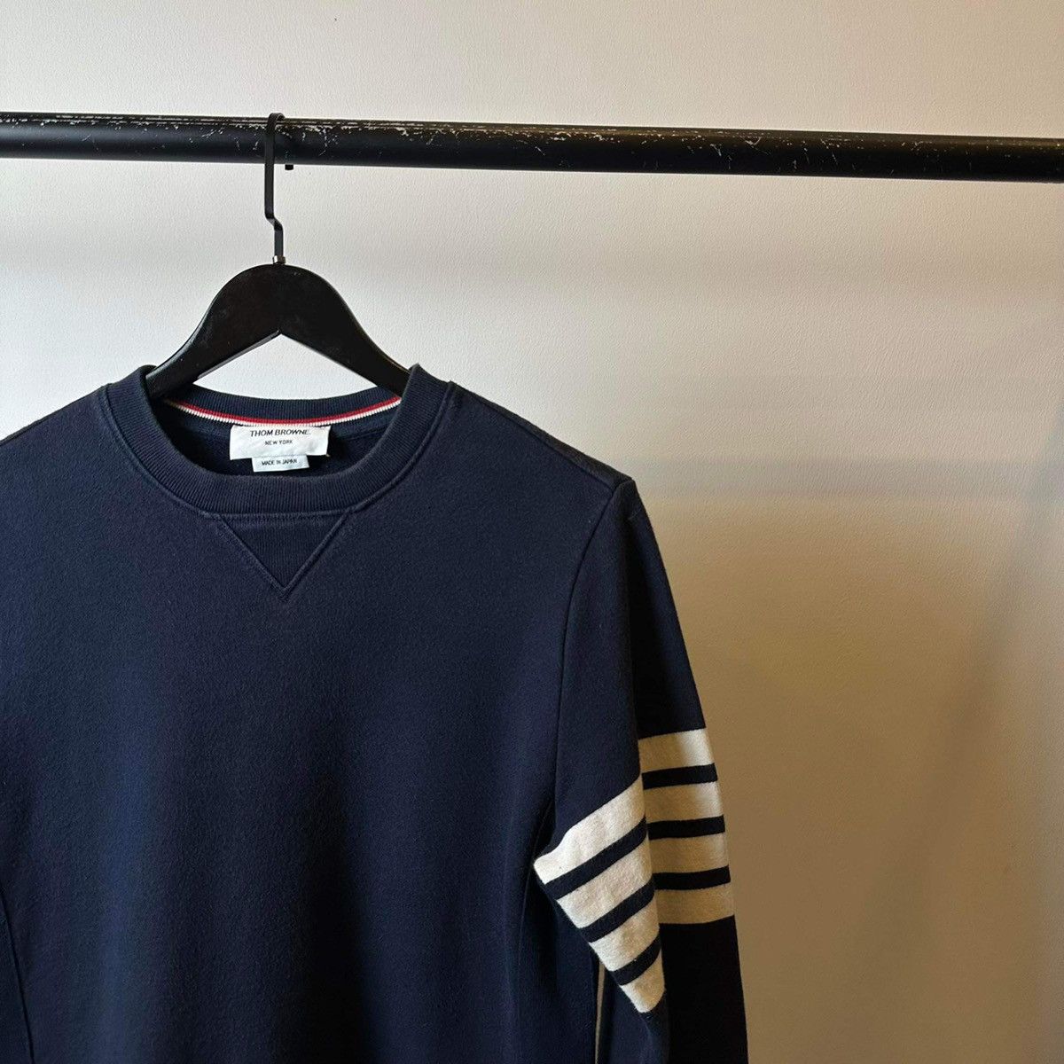 Thom Browne THOM BROWNE 4 BAR NAVY SWEATER Size US L / EU 52-54 / 3 - 3 Thumbnail