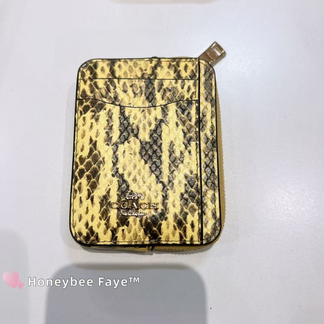 Coach Zip Card Case CEC53 Gold/Yellow Snake-embossed leather Size ONE SIZE - 2 Thumbnail