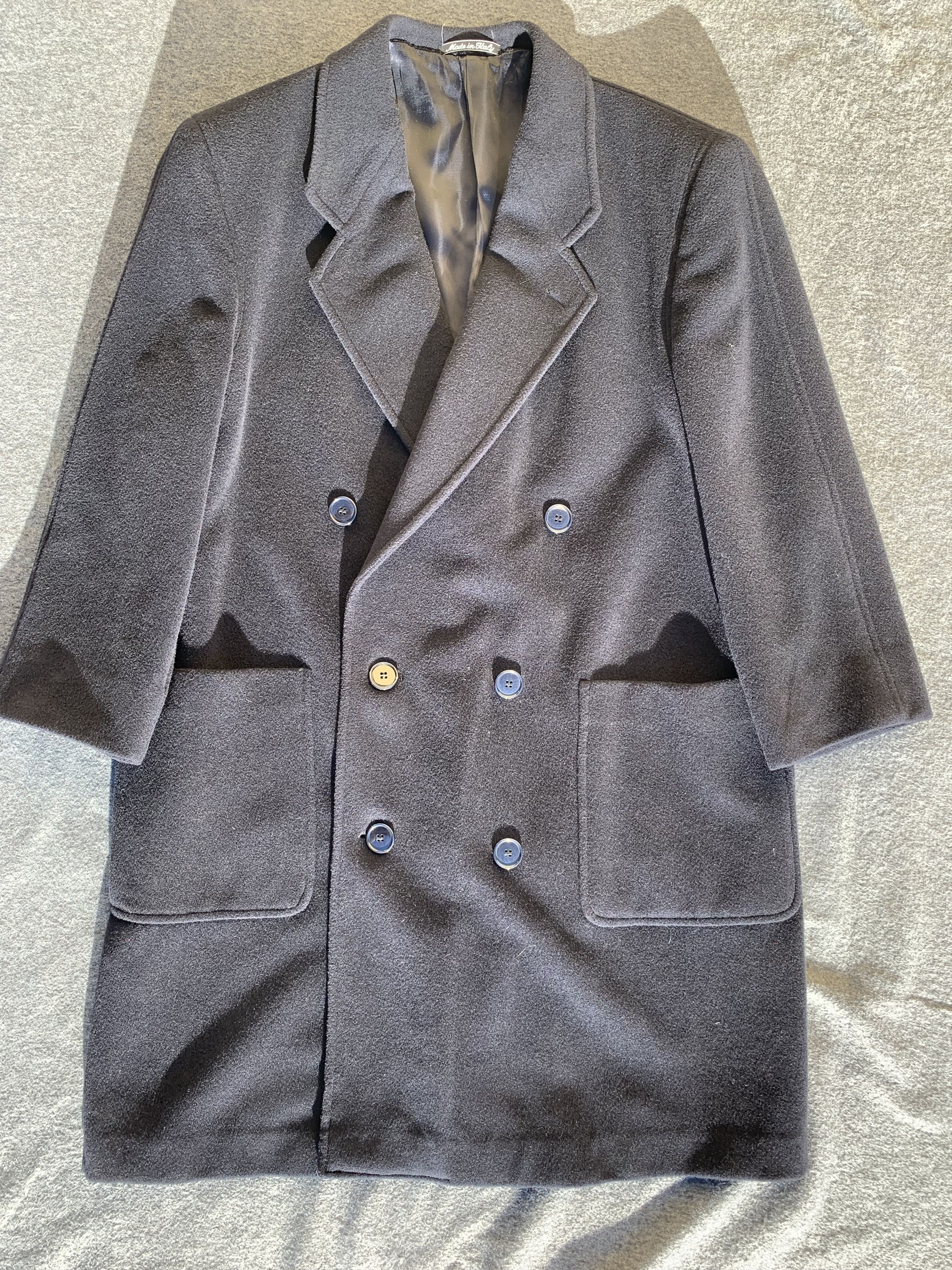 Giorgio Armani Giorgio Armani Double-Breasted Coat - Size 52 IT/ US L Size US L / EU 52-54 / 3 - 1 Thumbnail