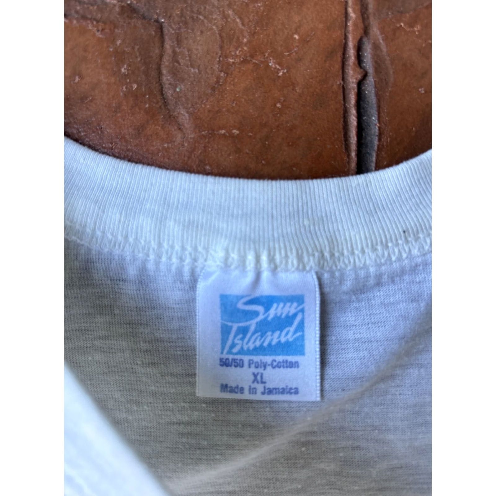 Vintage VINTAGE 80s Jamaica Parrot Nature Art T-Shirt XL White Sun Island 50/50 Cotton Graphic Print Crew Neck Short Sleeve Men Regular Size US XL / EU 56 / 4 - 2 Thumbnail