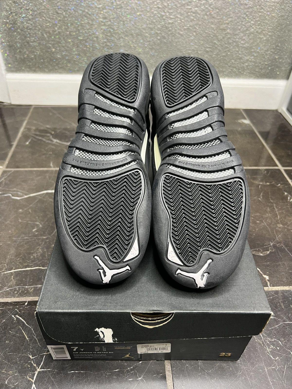Jordan Brand Jordan Master 12s (2016) DS! GS 7Y! Size US 7 / EU 40 - 6 Thumbnail