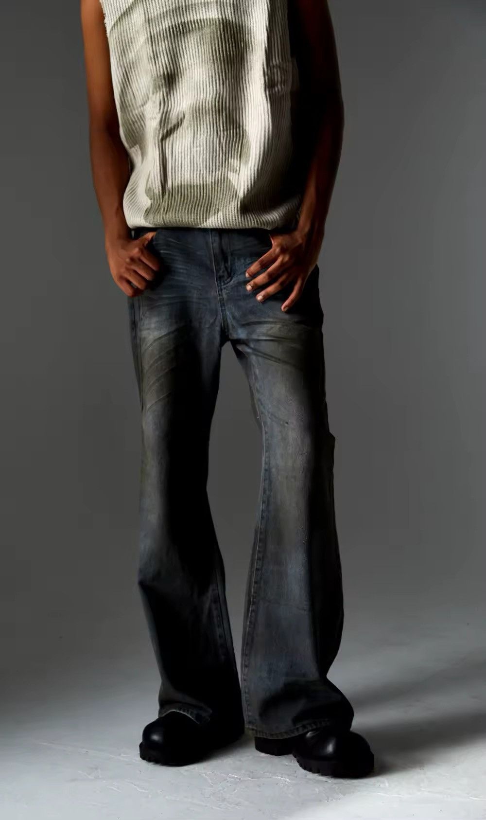 Designer Streetwear Design Distressed Dirty Y2k Jeans Pants Size US 35 - 2 Thumbnail