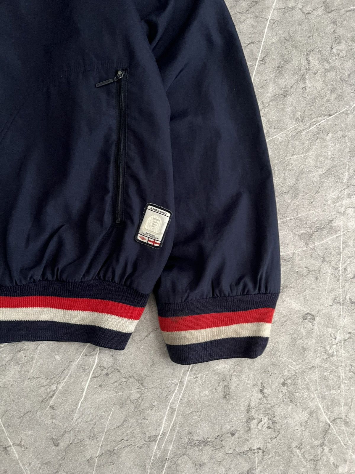 Umbro (SOLD OUT) Vintage Umbro England Official Team Jacket Size US L / EU 52-54 / 3 - 6 Thumbnail