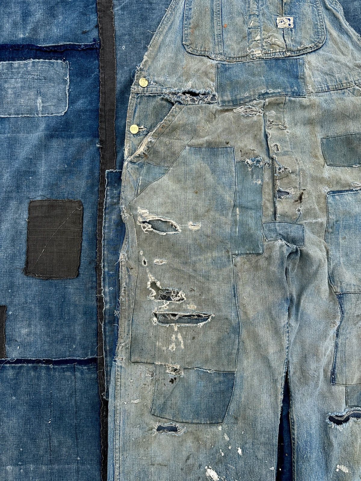 Lee 40s Trashed Union Sanforized Jelt Denim patchwork farmer bib Size US 38 / EU 54 - 3 Thumbnail