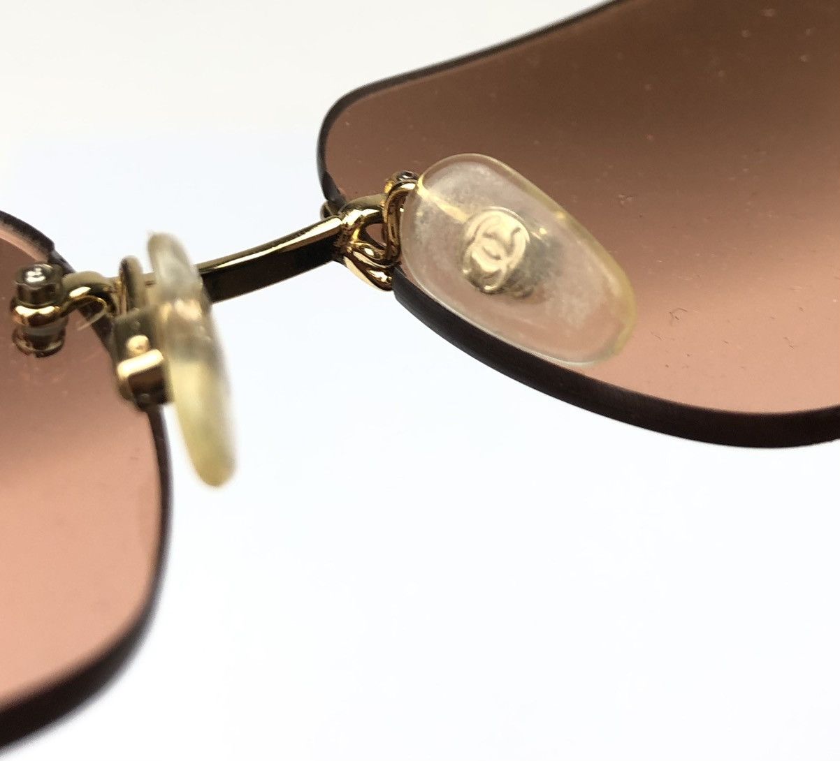 Chanel Chanel CC sunglasses gold Size ONE SIZE - 7 Thumbnail