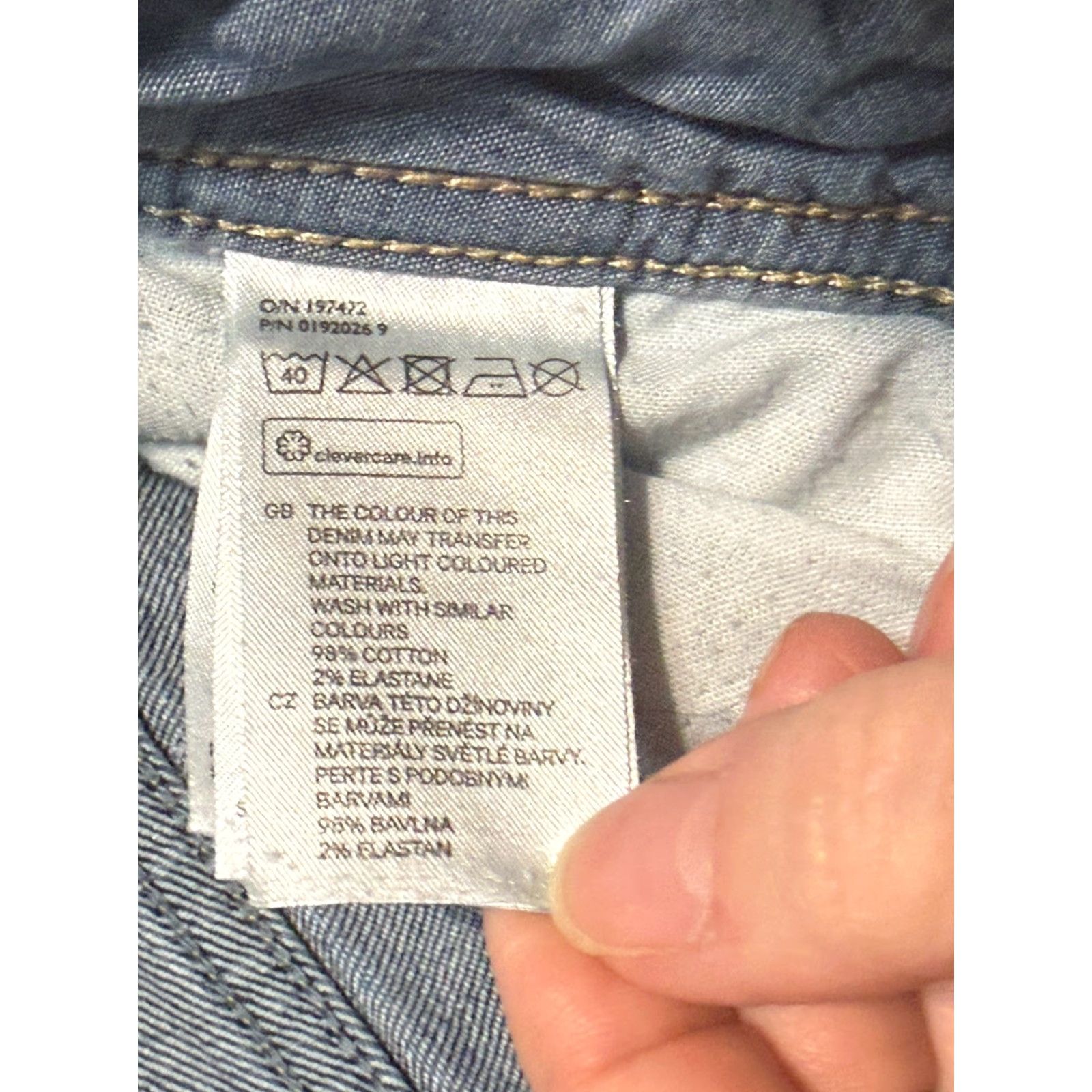 H&M H&M Jeans Men's 29/32 Blue Denim Boyfriend Low Waist Tapered Leg Jeans Shirt? Size US 29 - 6 Thumbnail