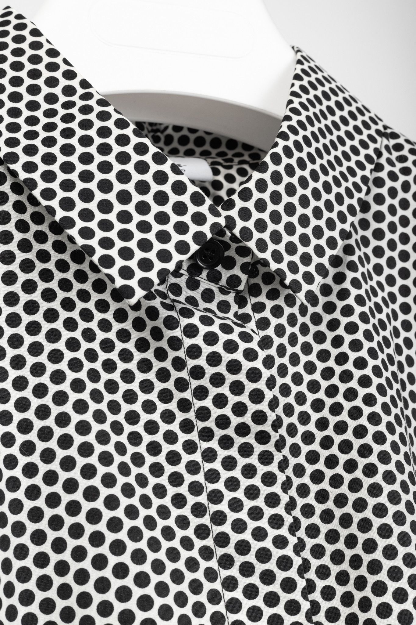 Akris Akris Punto White & Black Polka-Dot Cotton Buttoned Shirt Size L / US 10 / IT 46 - 7 Thumbnail